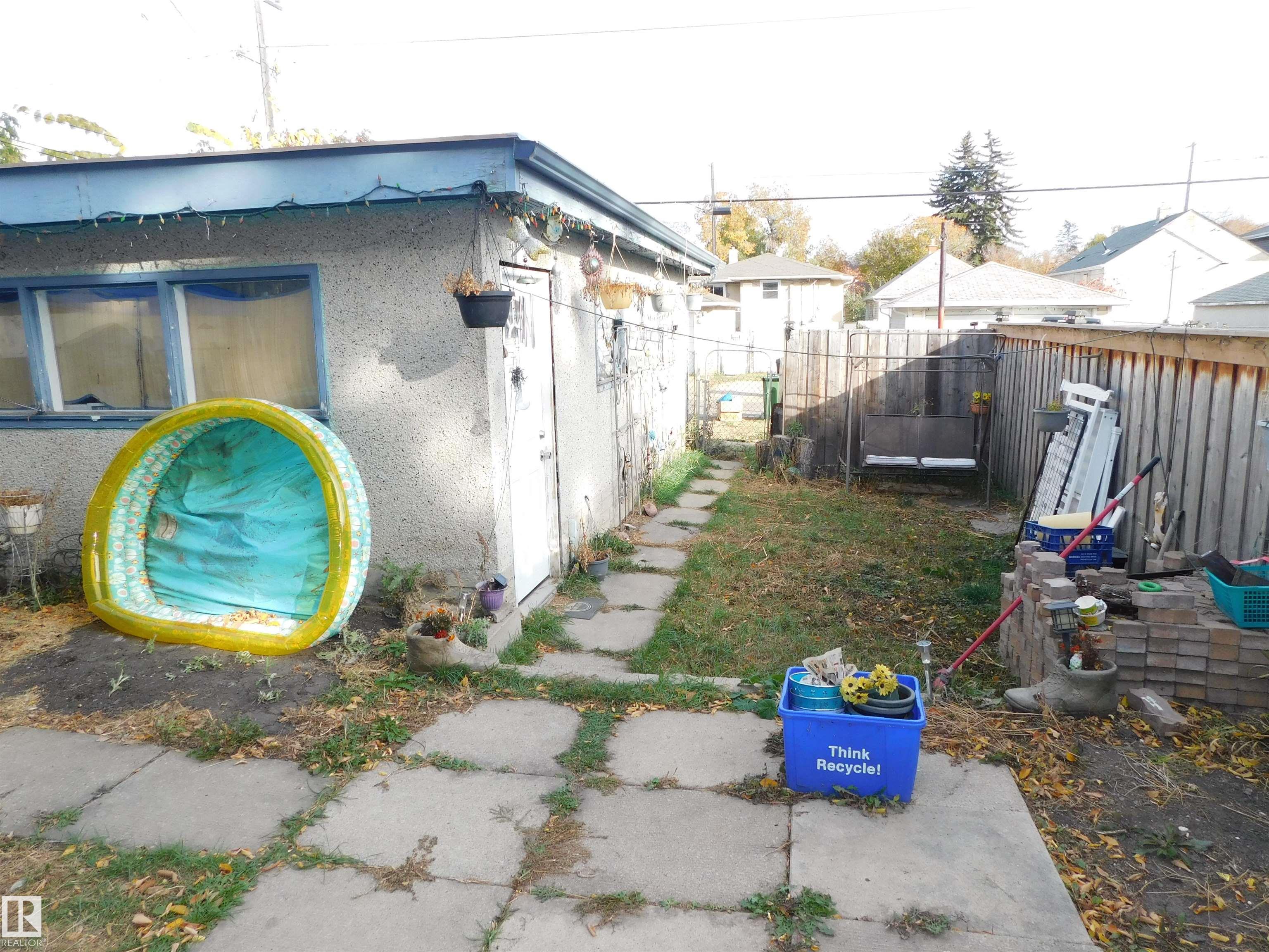 Photo 7 at 11927 67 Street NW, Montrose, Edmonton