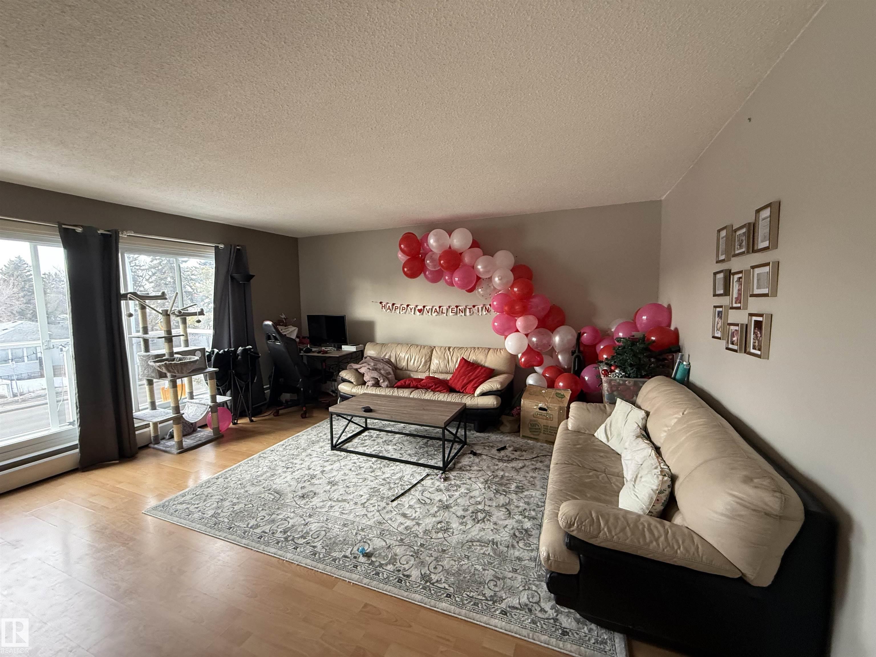 301 - 12409 82 Street NW, Elmwood Park, Edmonton