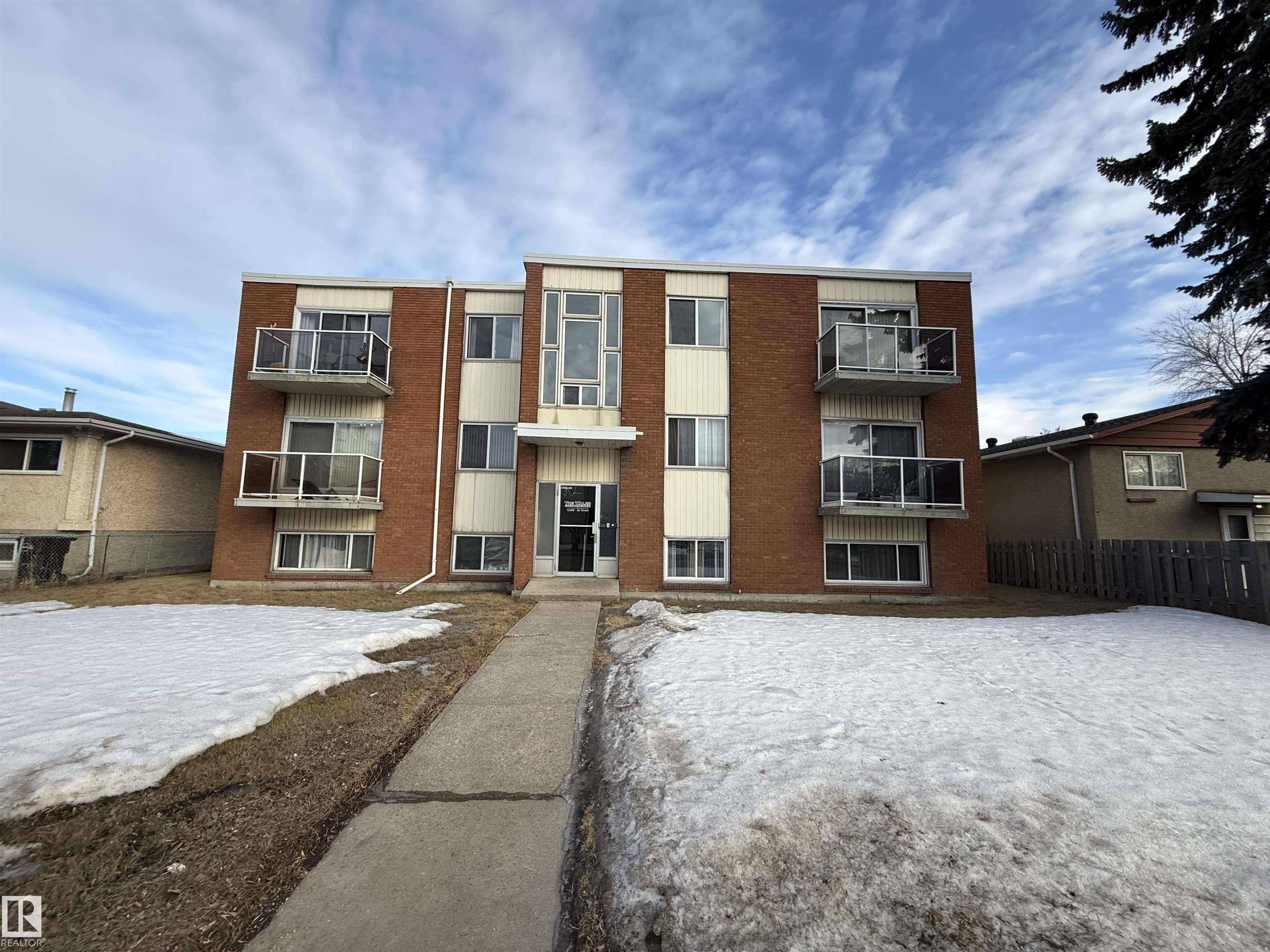 Photo 10 at 301 - 12409 82 Street NW, Elmwood Park, Edmonton
