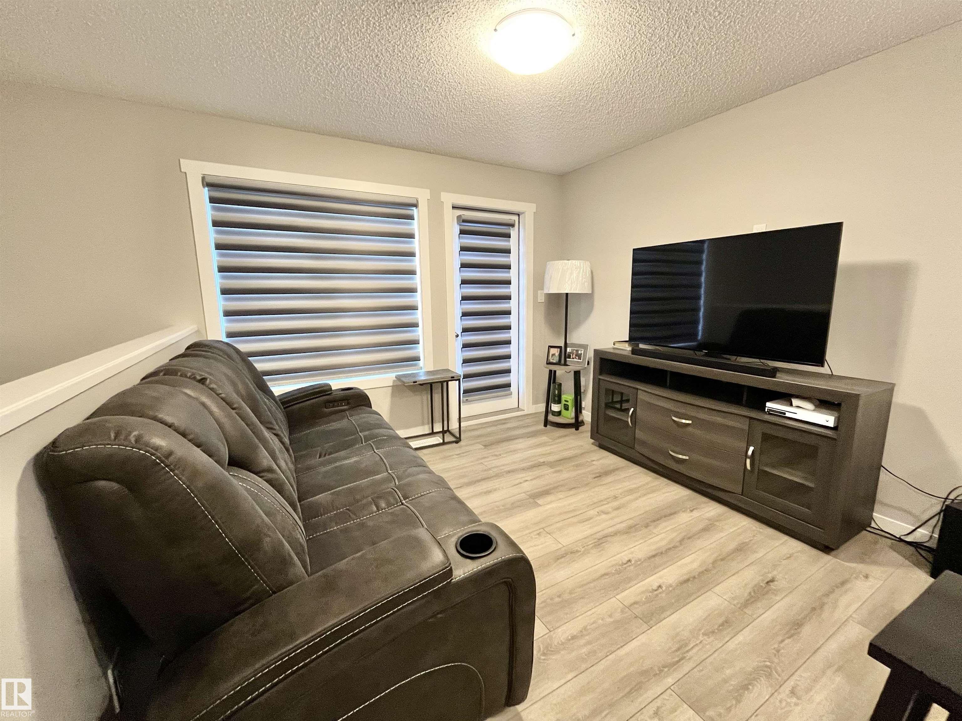 Photo 7 at 104 - 50 Mclaughlin Drive, McLaughlin, Spruce Grove