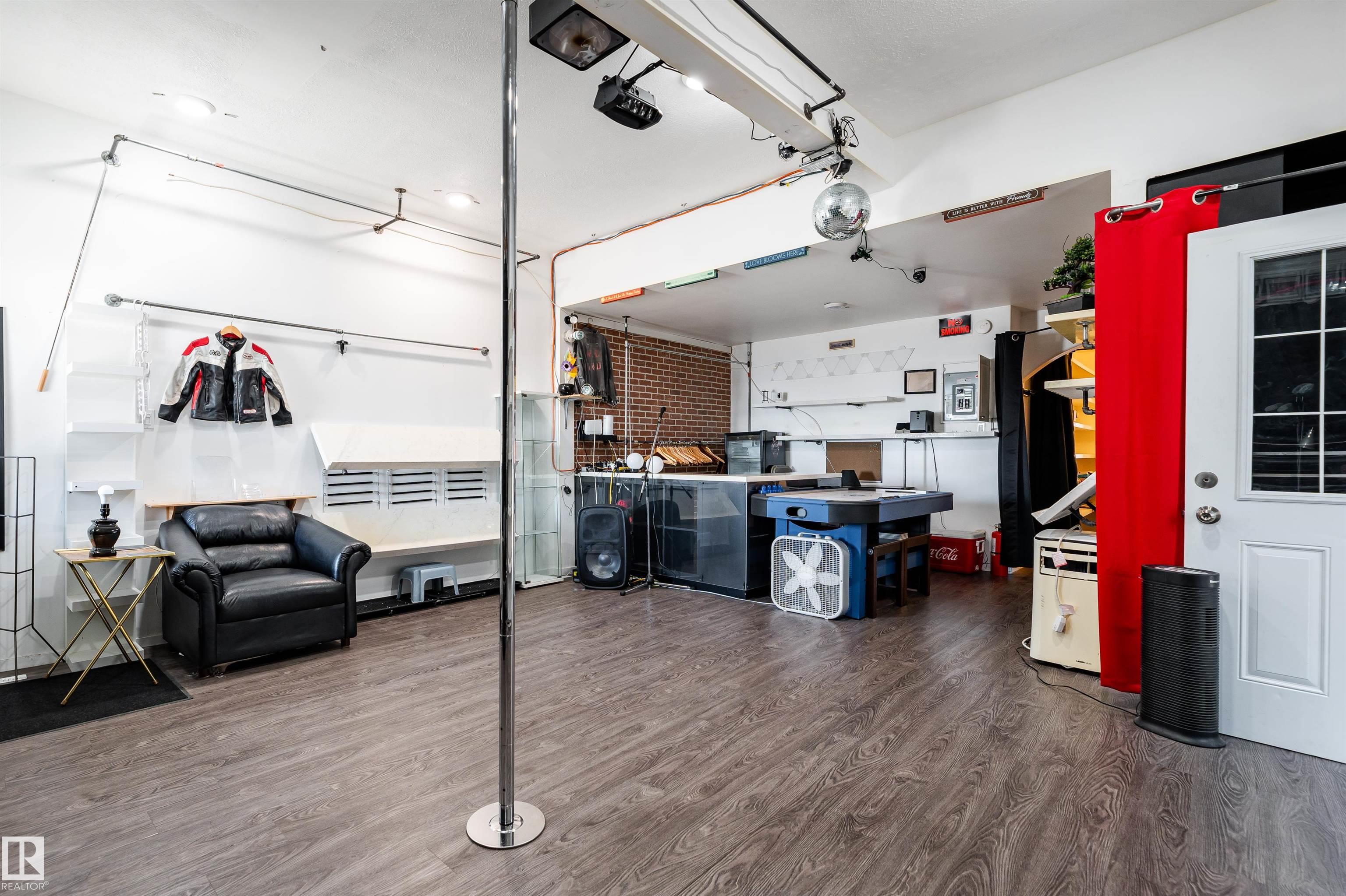 12742 Fort Road NW, Belvedere, Edmonton