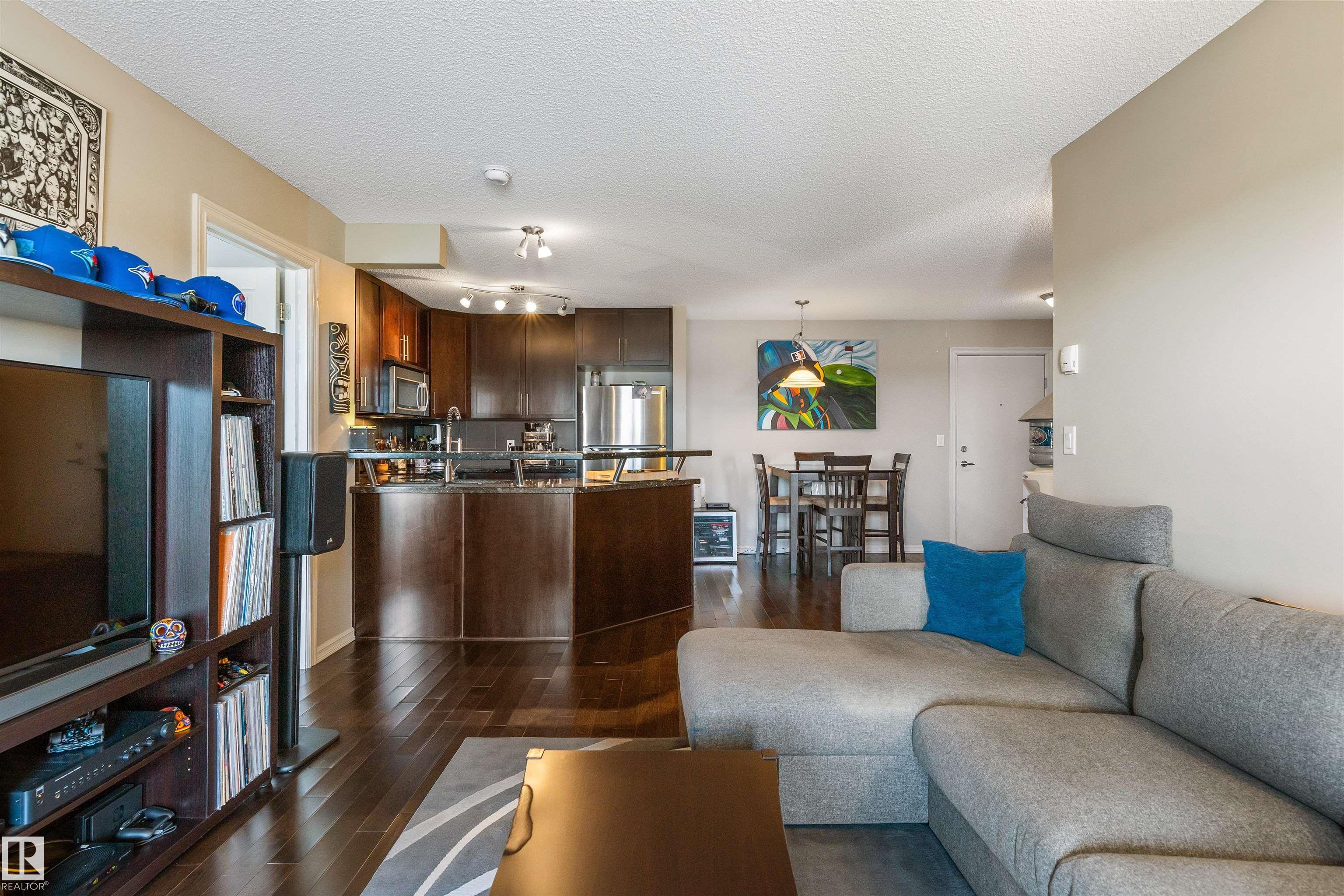 Photo 12 at 403 - 2204 44 Avenue NW, Larkspur, Edmonton