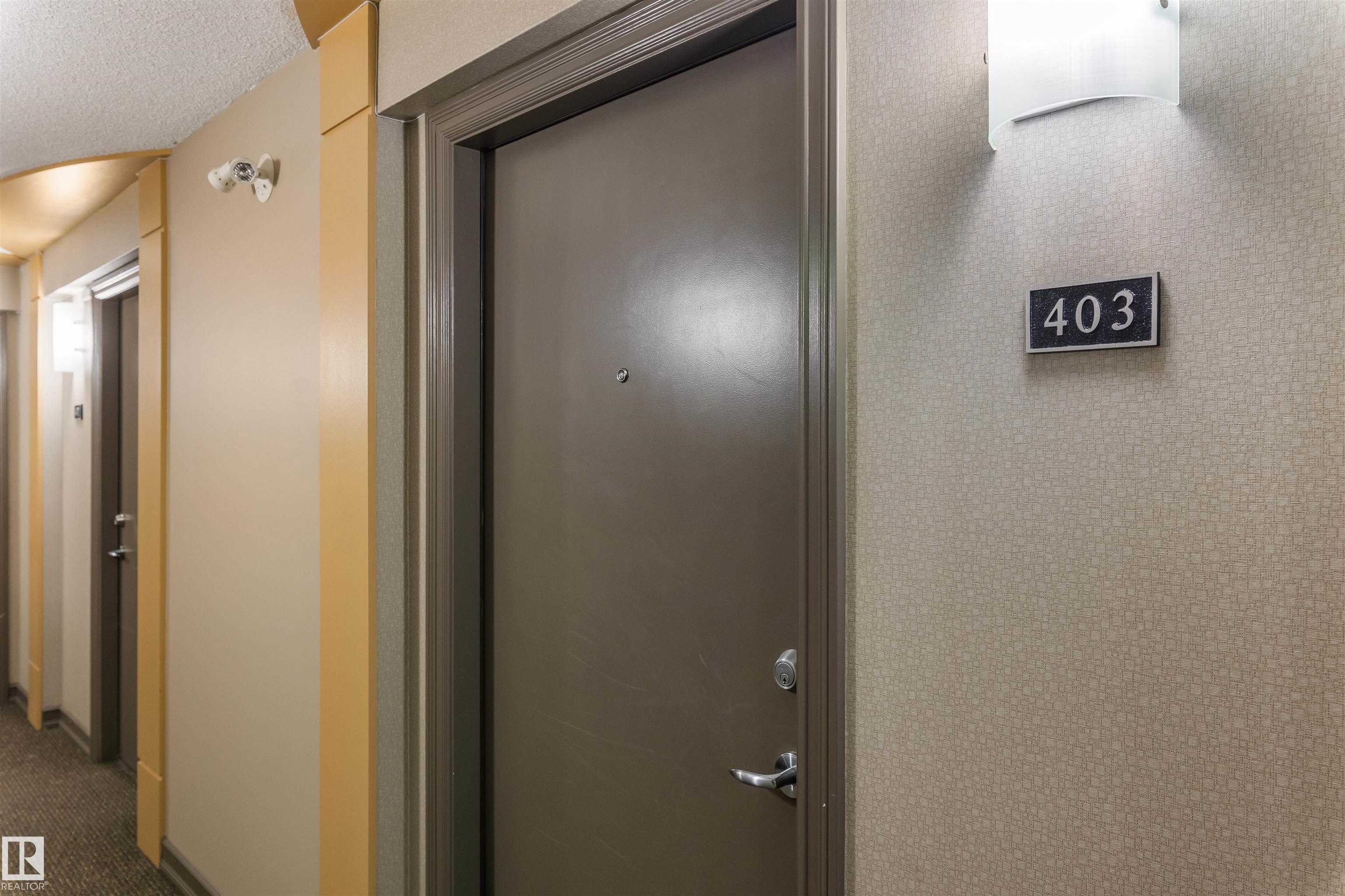 403 - 2204 44 Avenue NW, Larkspur, Edmonton