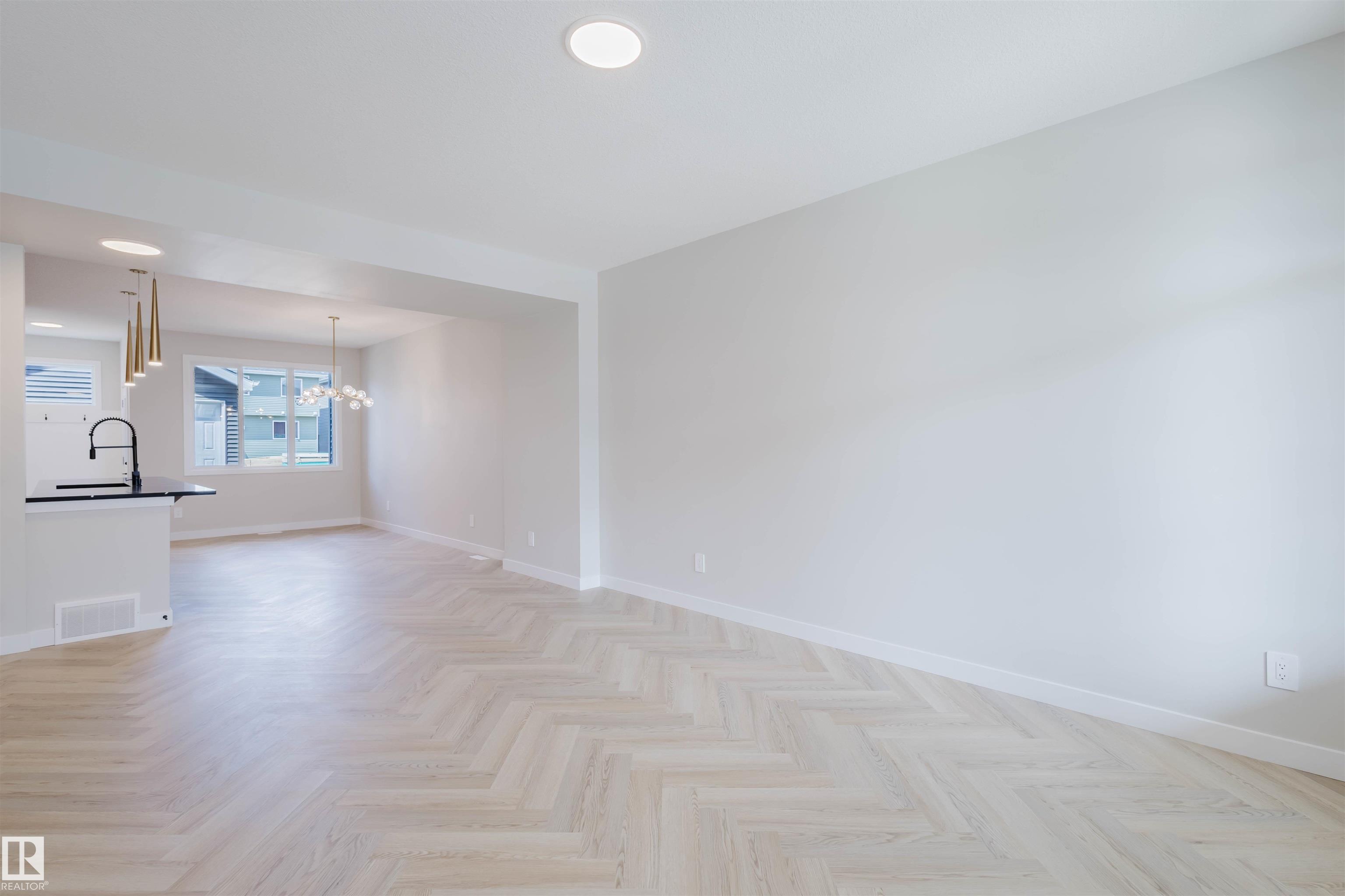 2114 Crossbill Lane NW, Kinglet Gardens, Edmonton