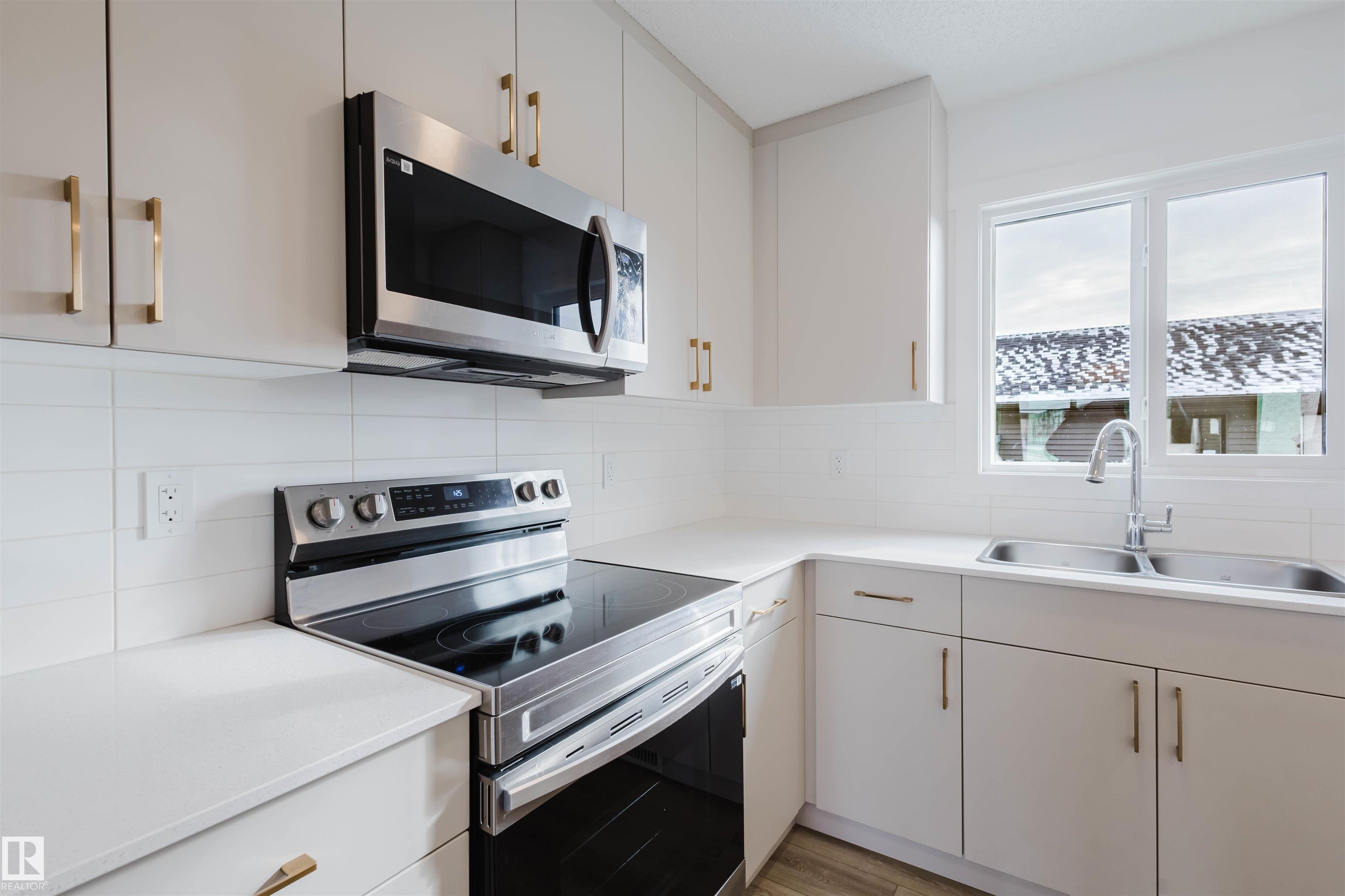 Photo 15 at 2 - 1237 Keswick Drive SW, Keswick, Edmonton