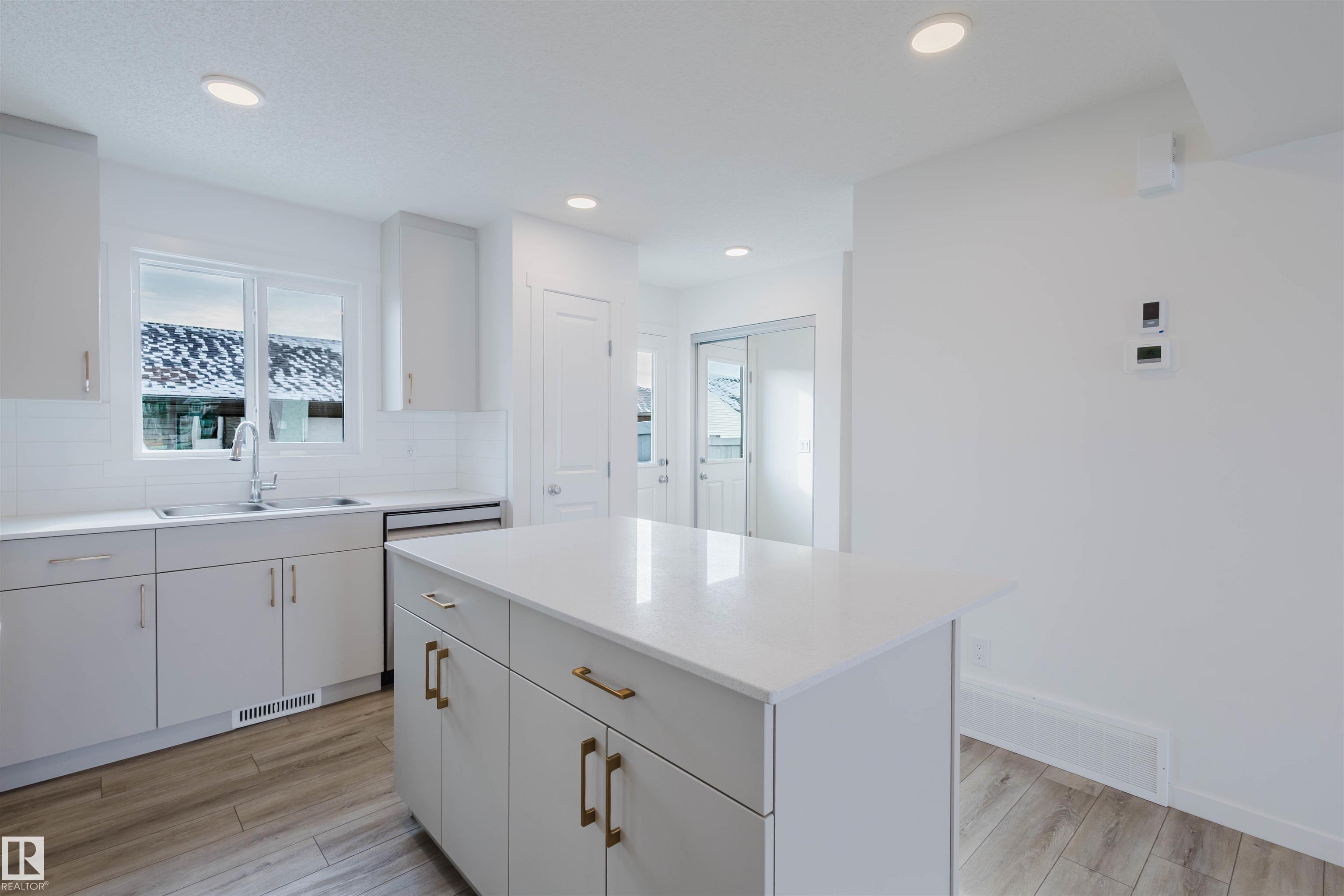 Photo 16 at 2 - 1237 Keswick Drive SW, Keswick, Edmonton