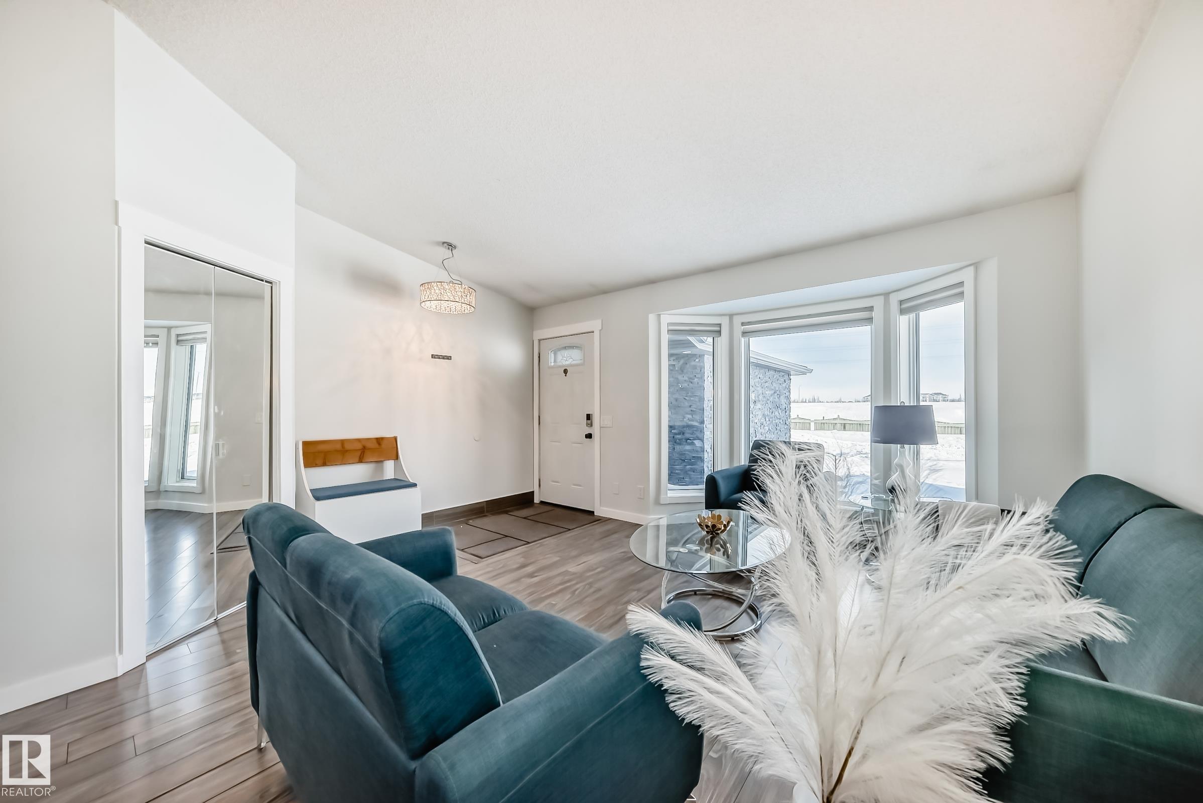 Photo 15 at 7011 190b Street NW, Lymburn, Edmonton