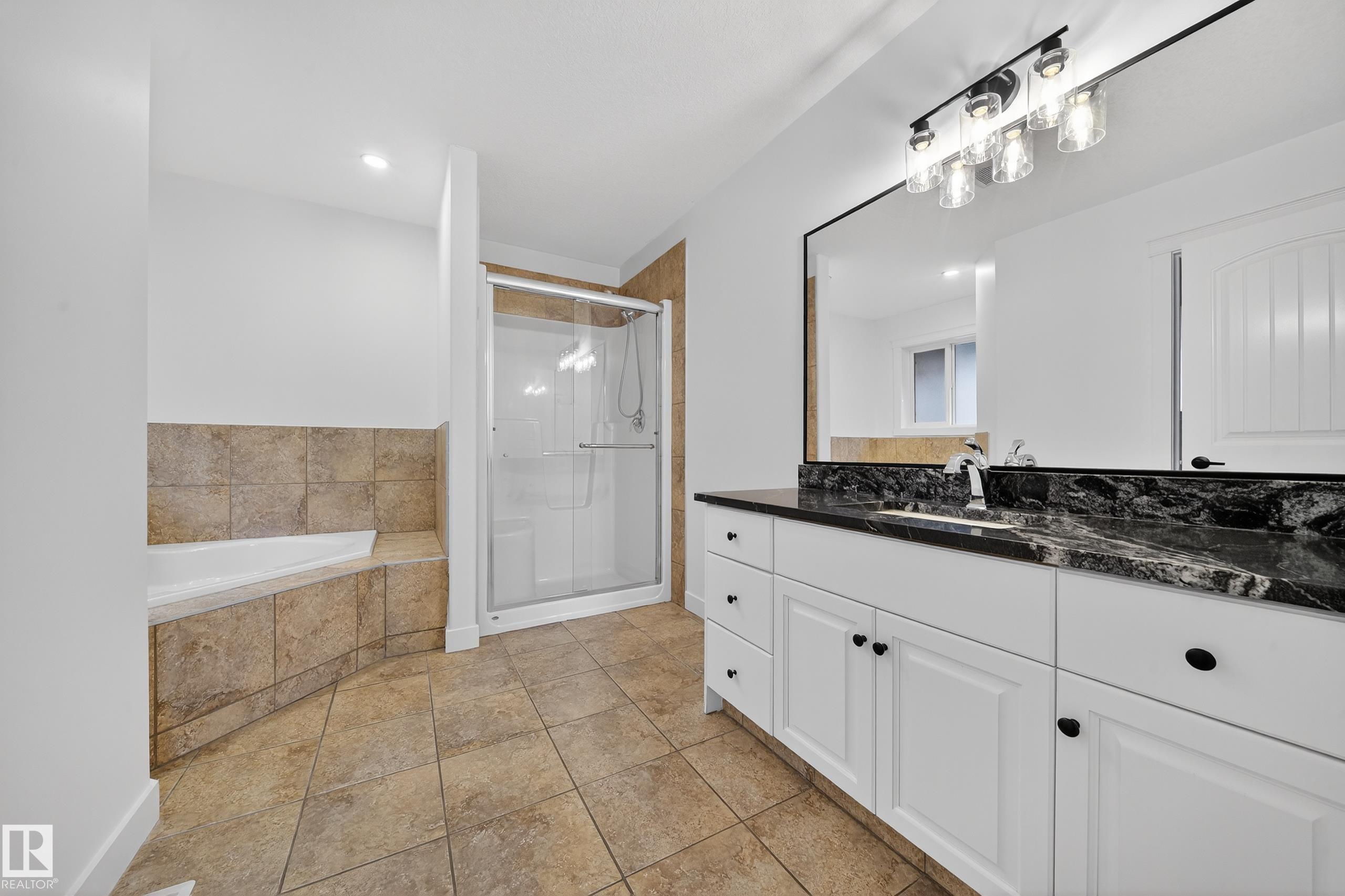 Photo 44 at 10916 175 Avenue NW, Chambery, Edmonton