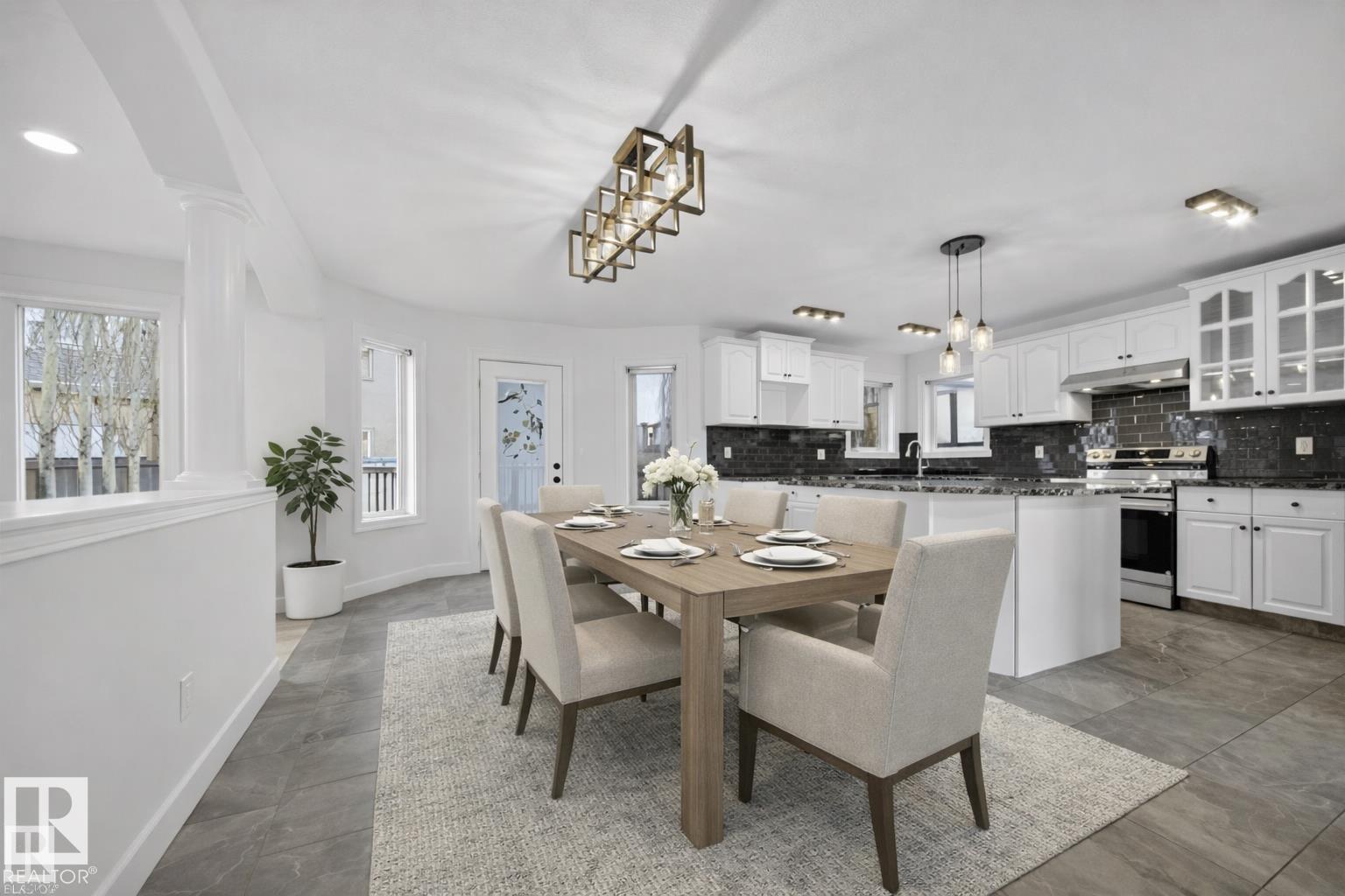 Photo 9 at 10916 175 Avenue NW, Chambery, Edmonton