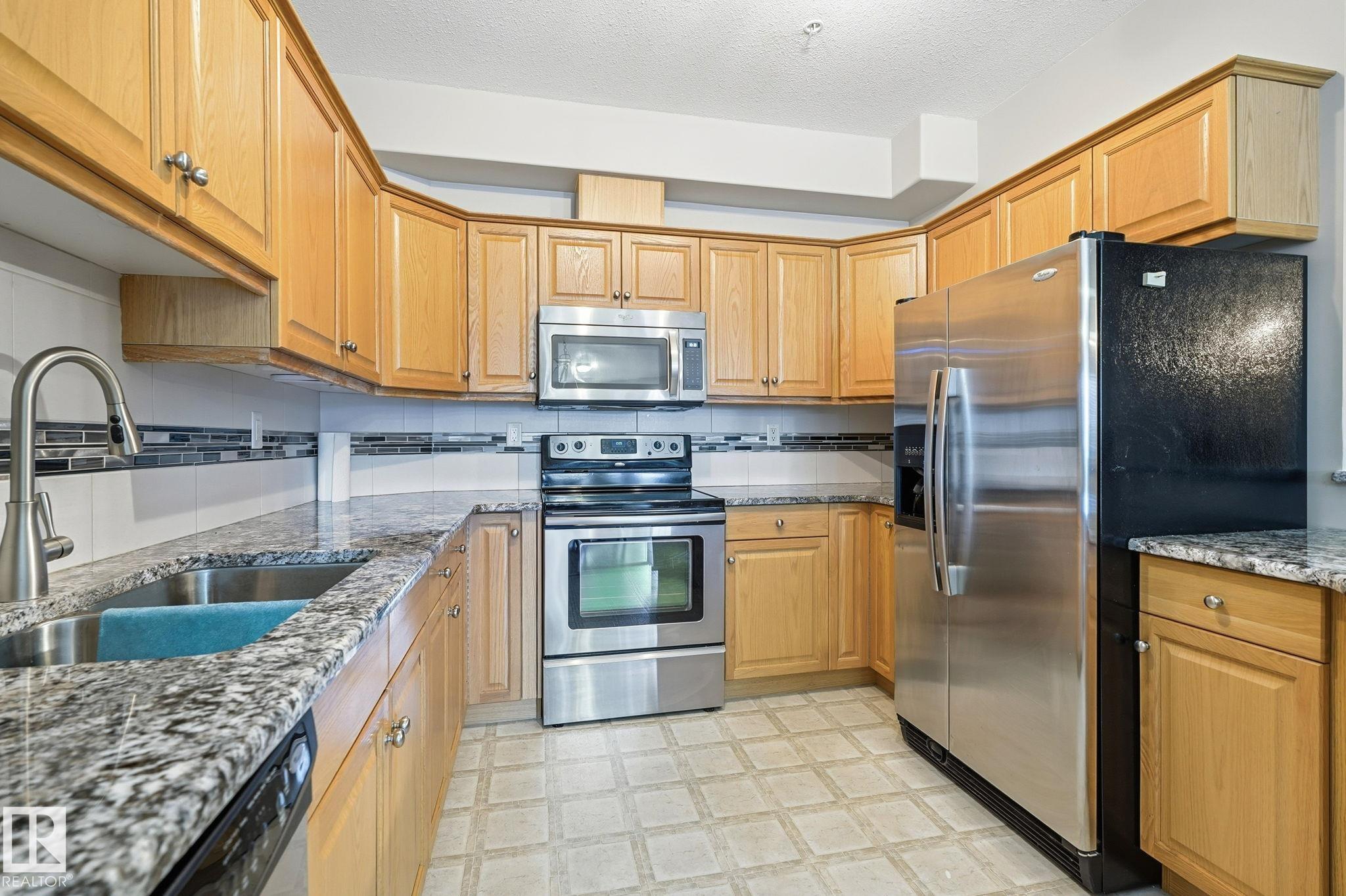 Photo 9 at 261 - 2750 55 Street NW, Mill Woods Town Centre, Edmonton