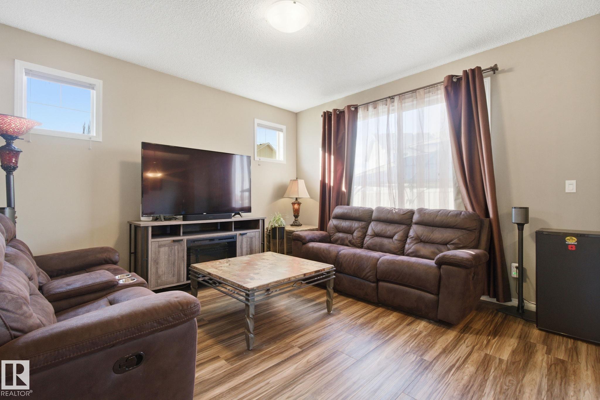 Photo 10 at 3087 Arthurs Crescent SW, Allard, Edmonton