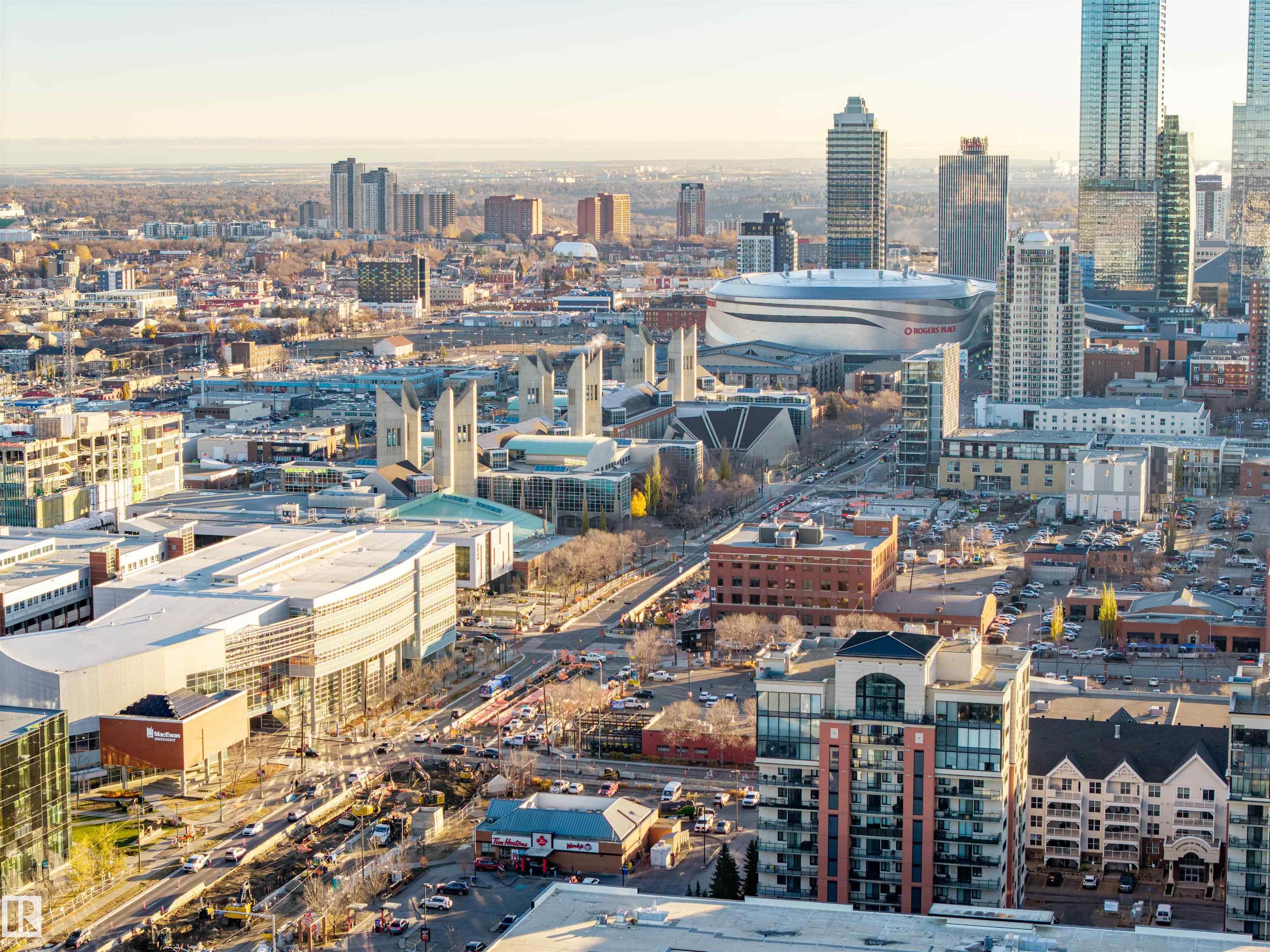 609 - 10333 112 Street NW, Wîhkwêntôwin, Edmonton