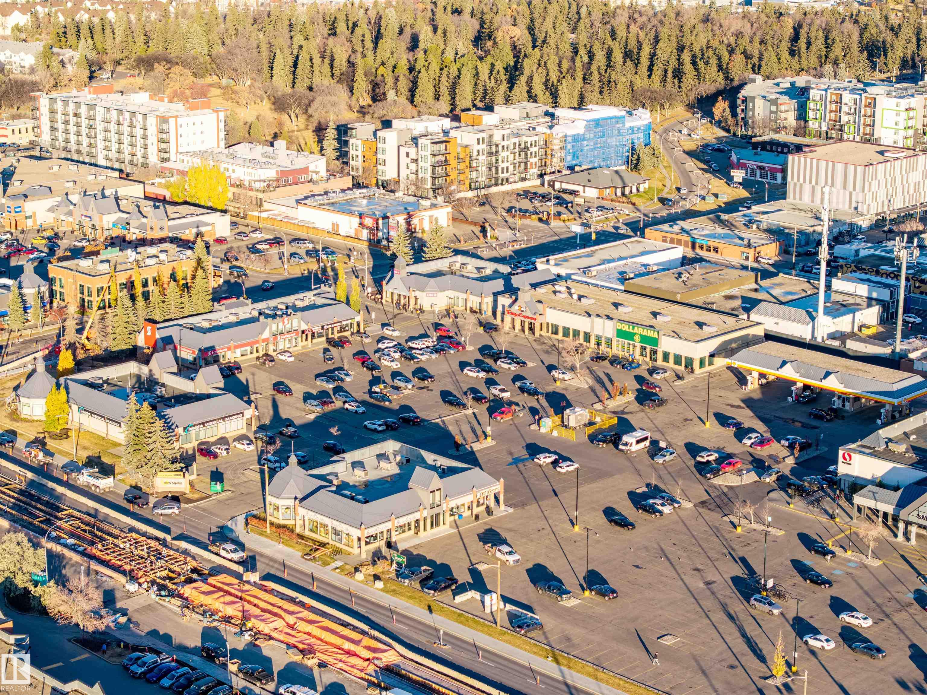 Photo 33 at 609 - 10333 112 Street NW, Wîhkwêntôwin, Edmonton