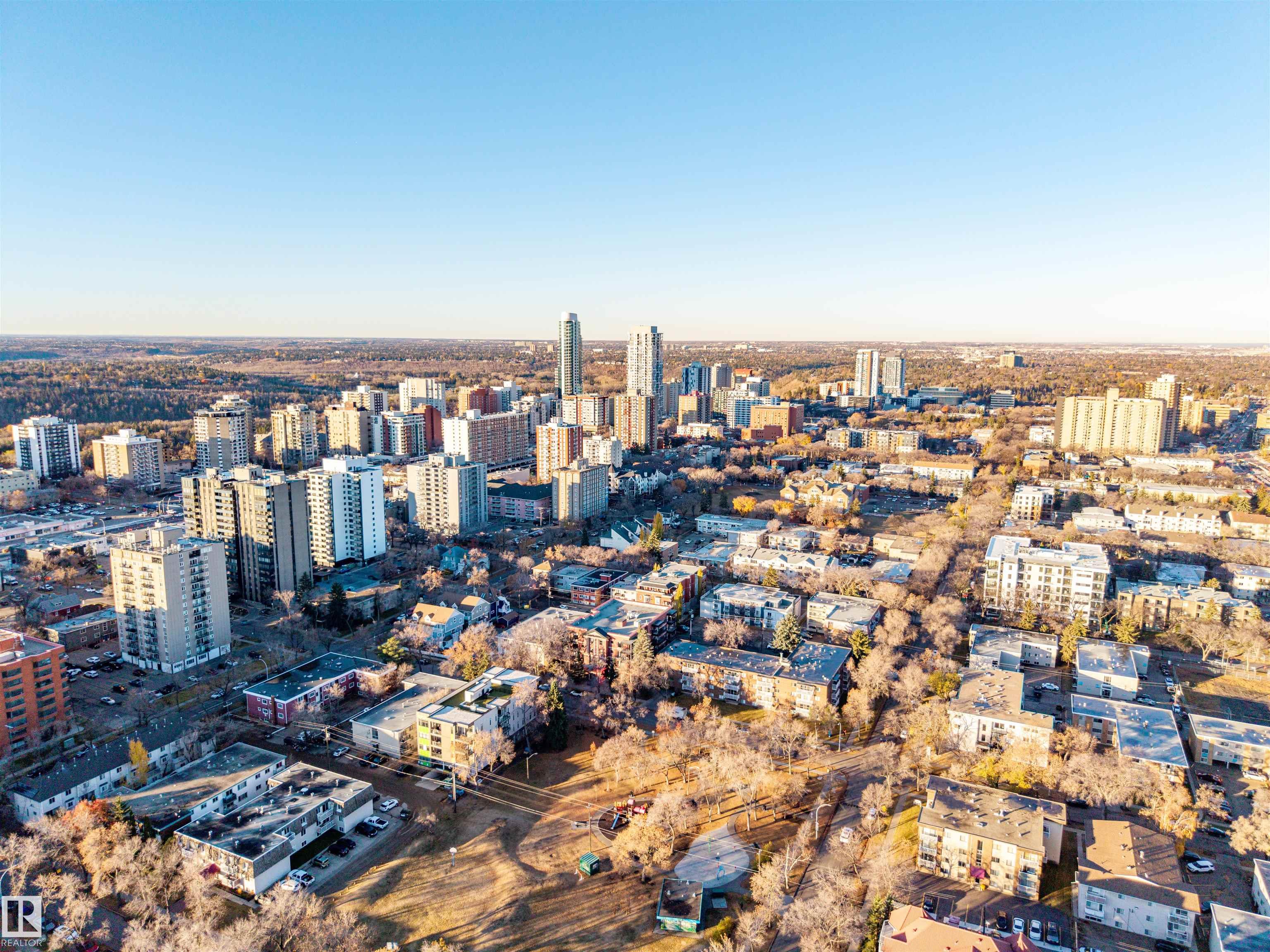 Photo 38 at 609 - 10333 112 Street NW, Wîhkwêntôwin, Edmonton