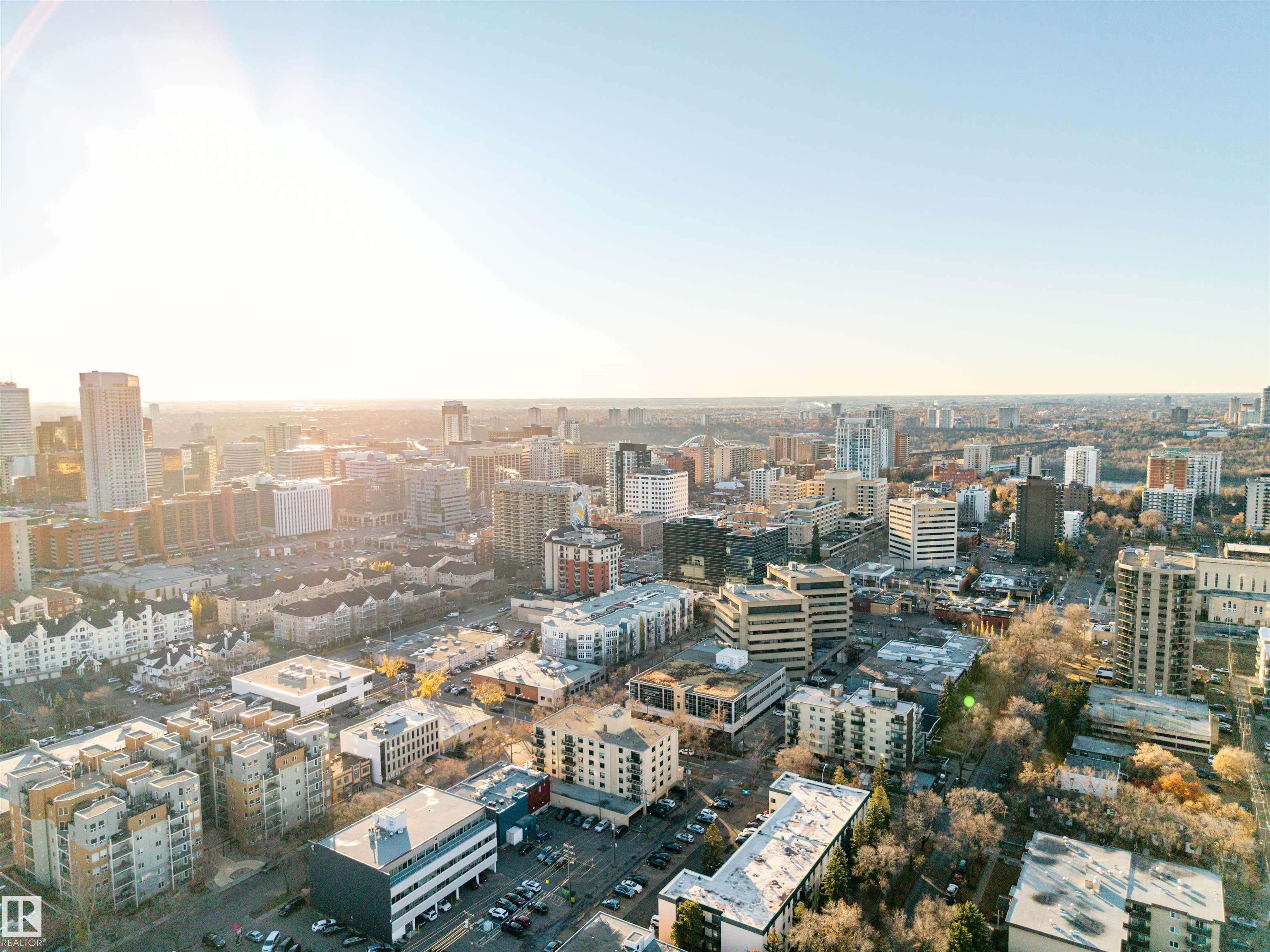 Photo 39 at 609 - 10333 112 Street NW, Wîhkwêntôwin, Edmonton