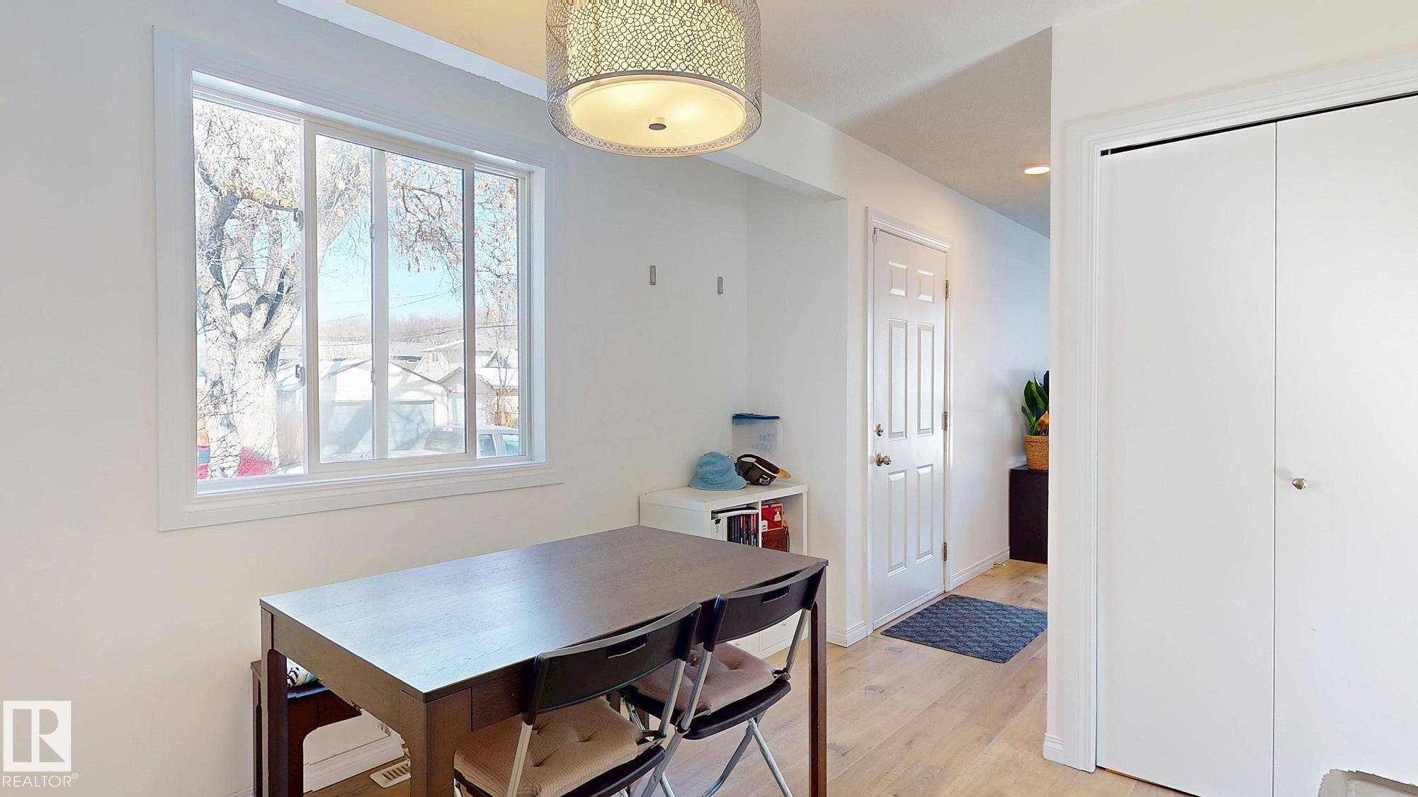 Photo 11 at 9515B 120 Avenue NW, Alberta Avenue, Edmonton