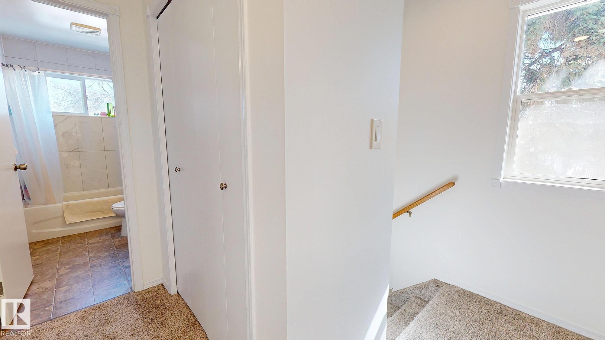 Photo 19 at 9515B 120 Avenue NW, Alberta Avenue, Edmonton