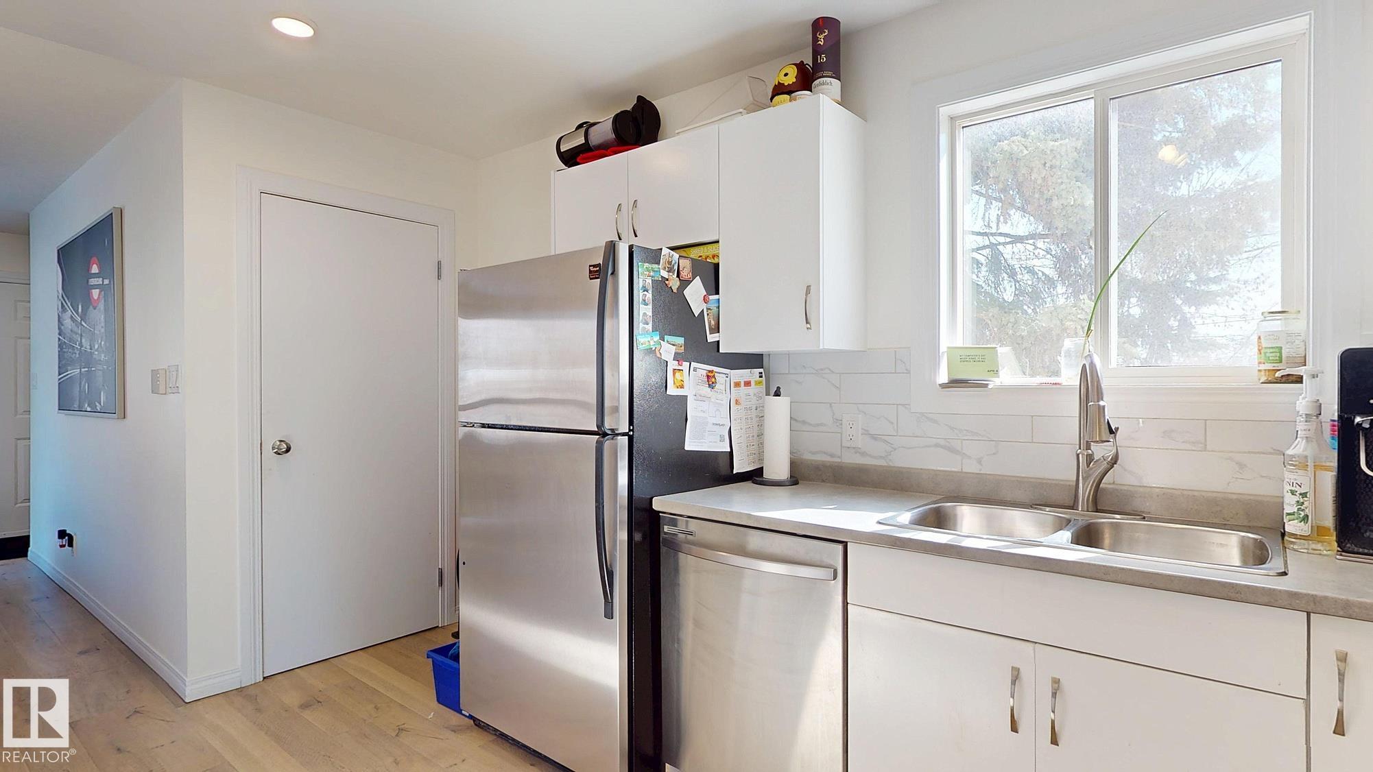 Photo 8 at 9515B 120 Avenue NW, Alberta Avenue, Edmonton