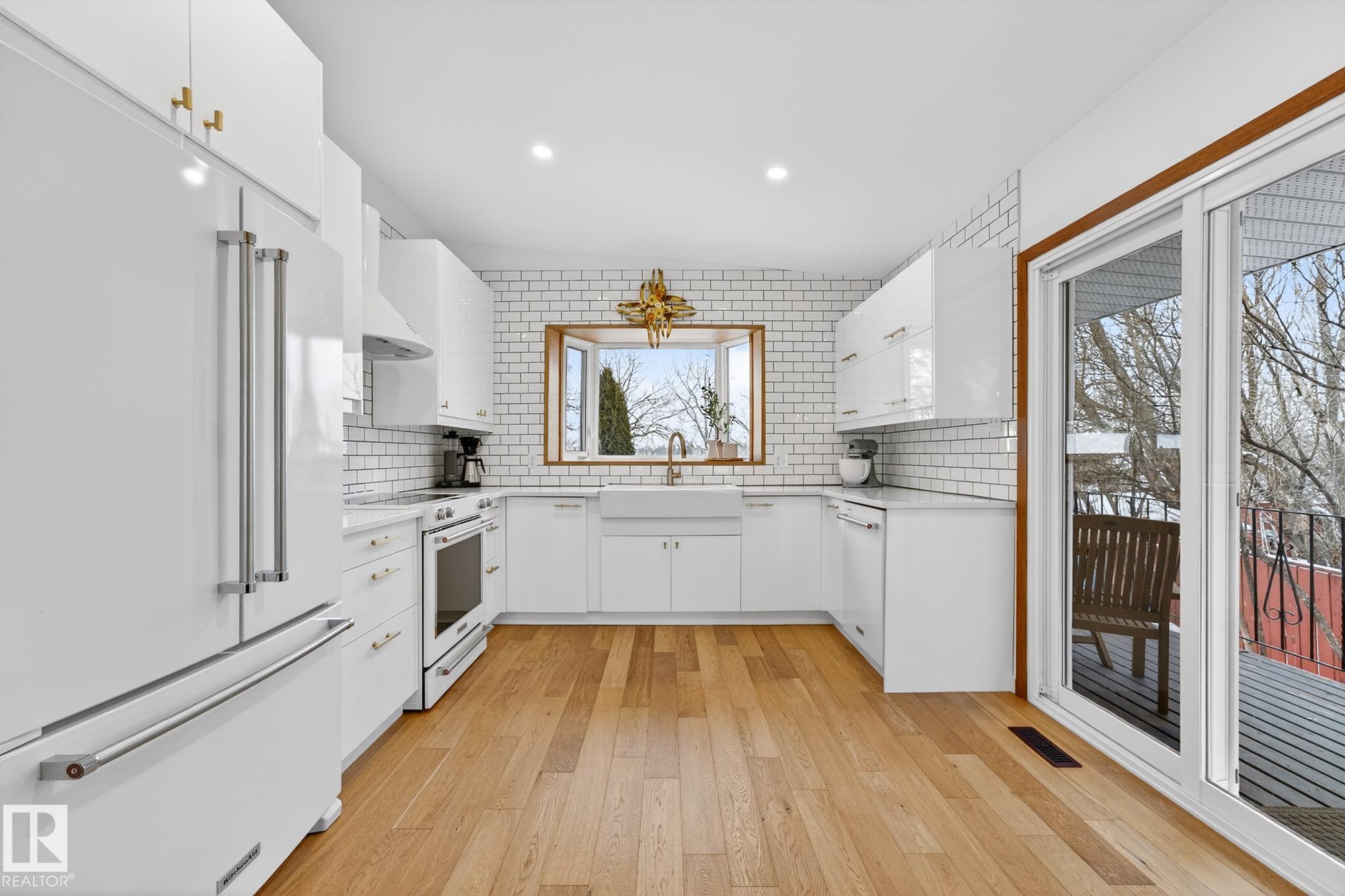 Photo 14 at 12516 52a Avenue NW, Lansdowne, Edmonton