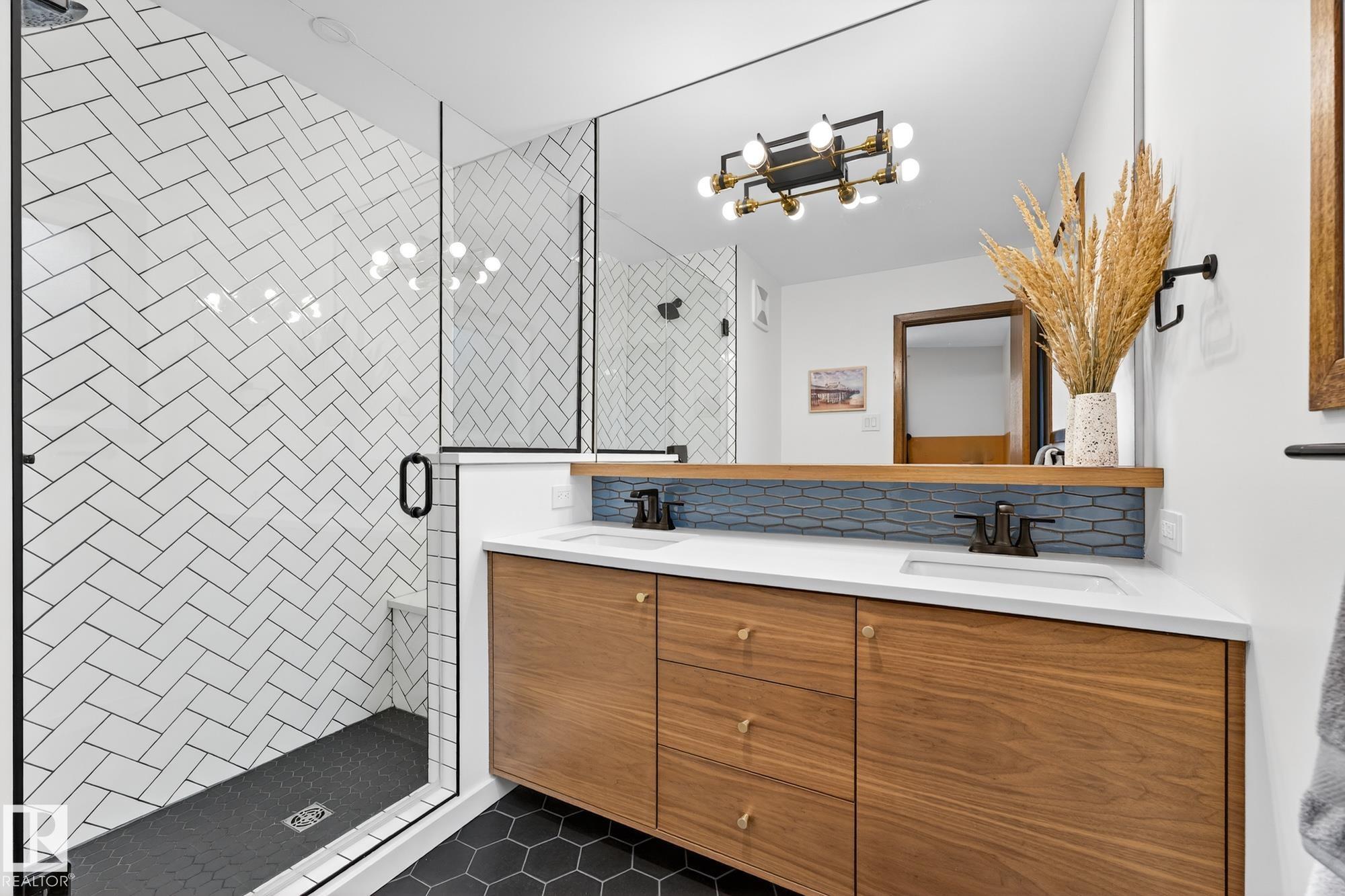 Photo 22 at 12516 52a Avenue NW, Lansdowne, Edmonton