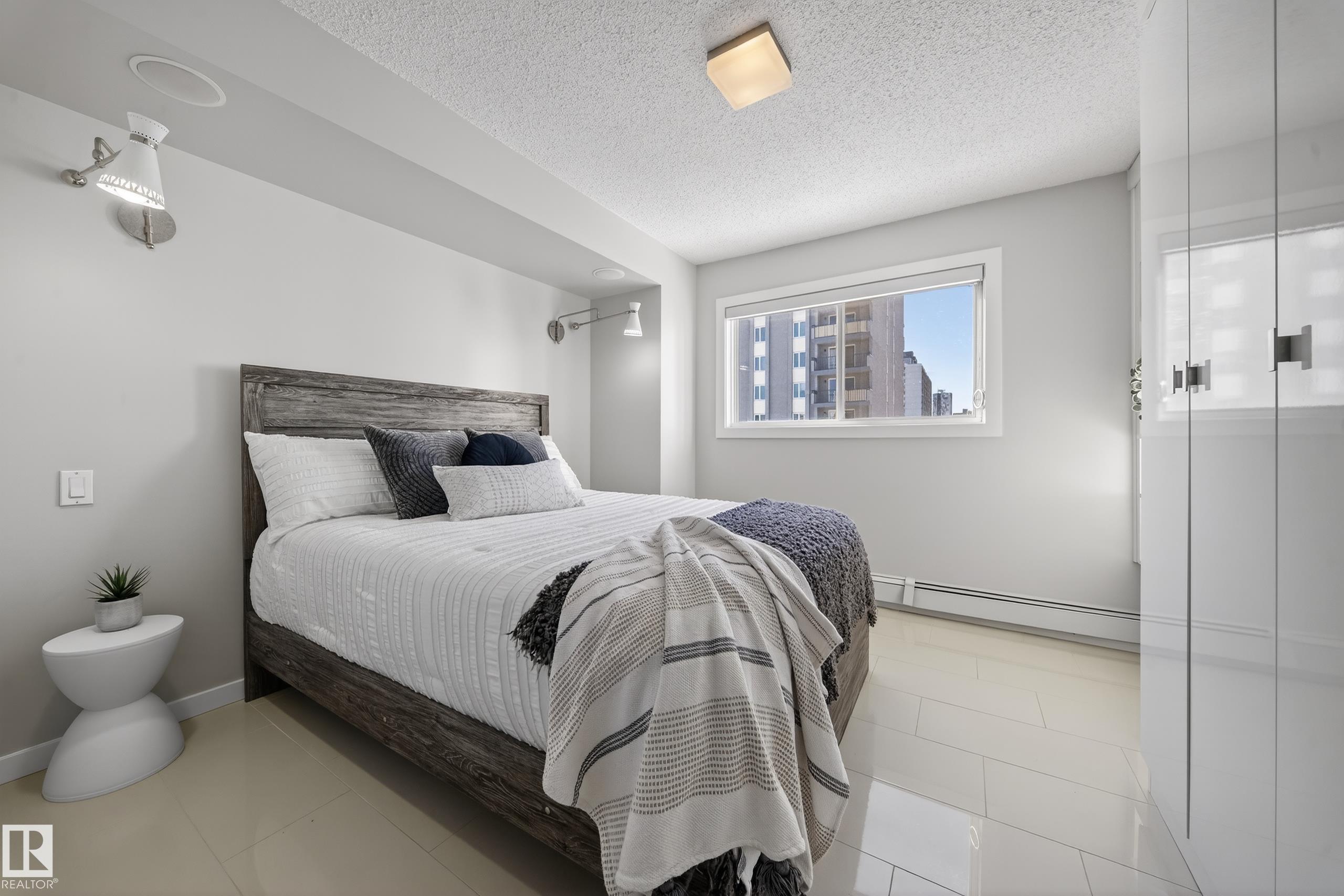 Photo 14 at 504 - 10140 115 Street NW, Wîhkwêntôwin, Edmonton