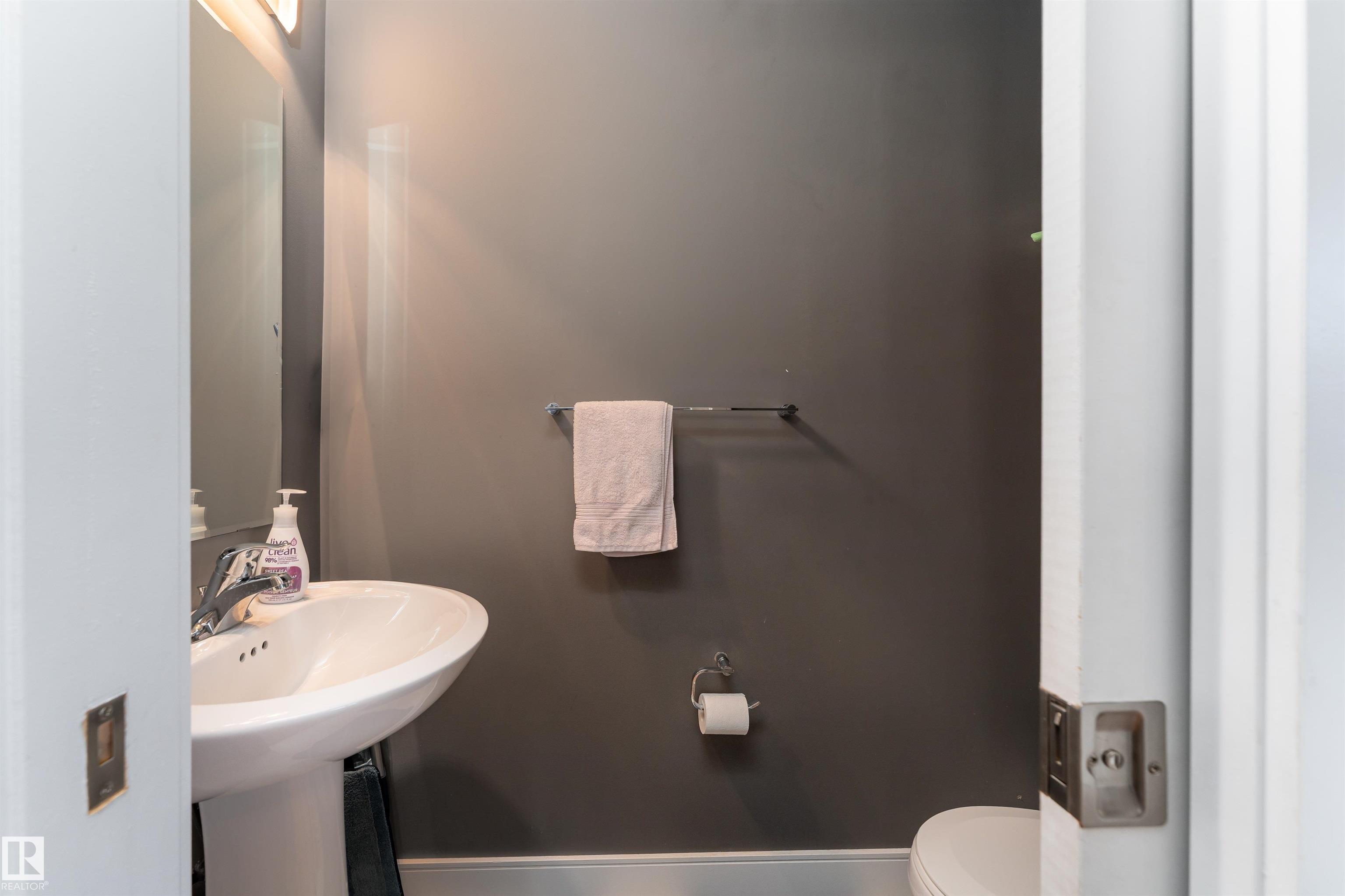 Photo 15 at 37 - 13003 132 Avenue NW, Athlone, Edmonton