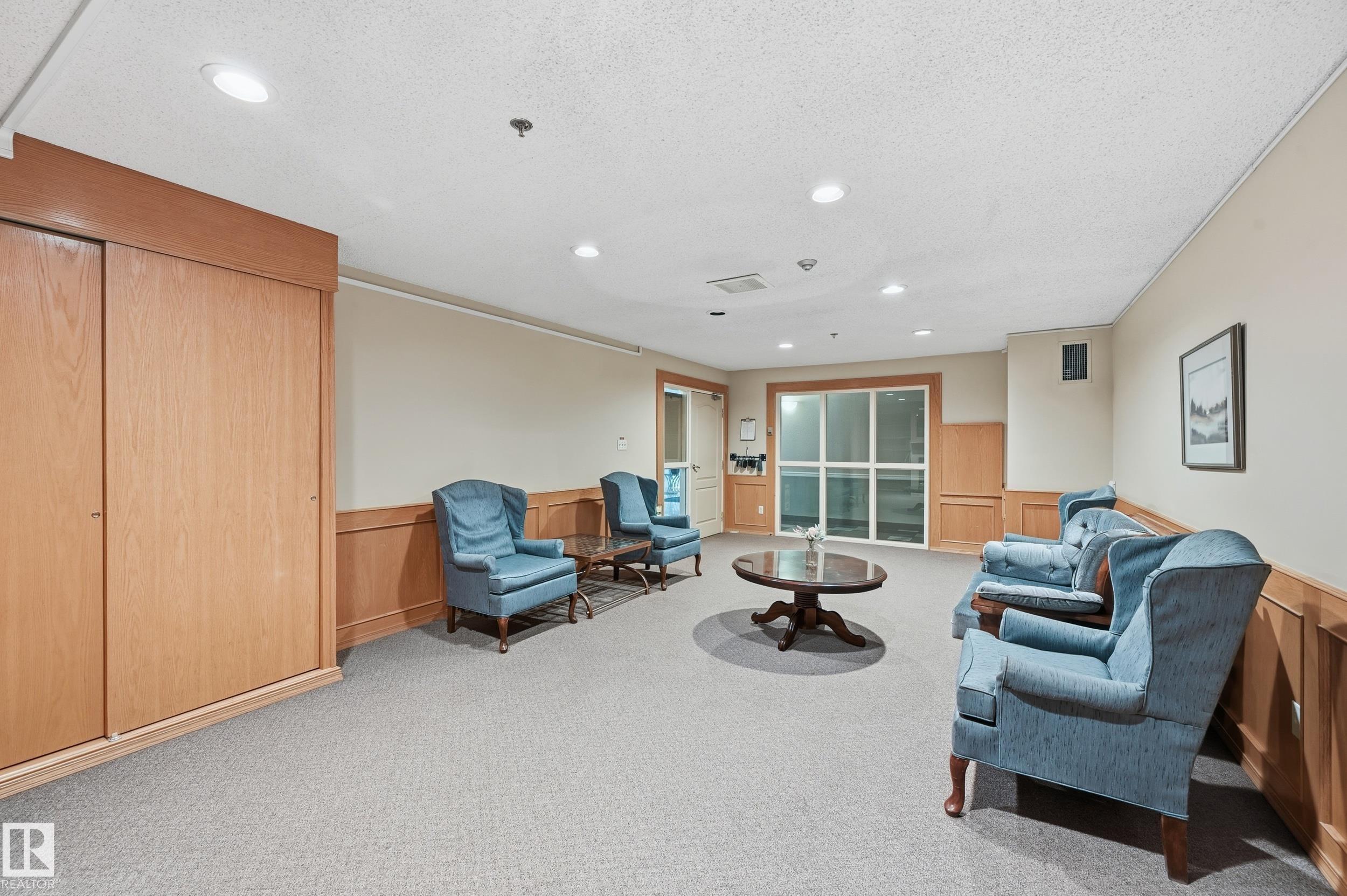 Photo 11 at 308 - 10610 76 Street NW, Forest Heights, Edmonton