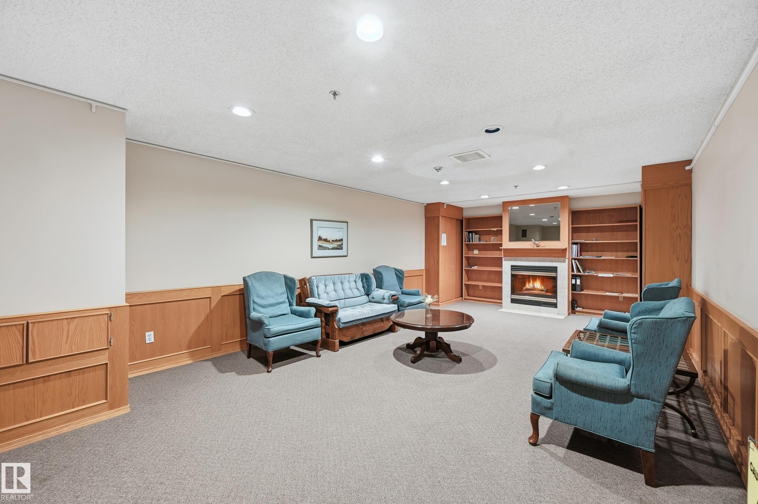 Photo 9 at 308 - 10610 76 Street NW, Forest Heights, Edmonton