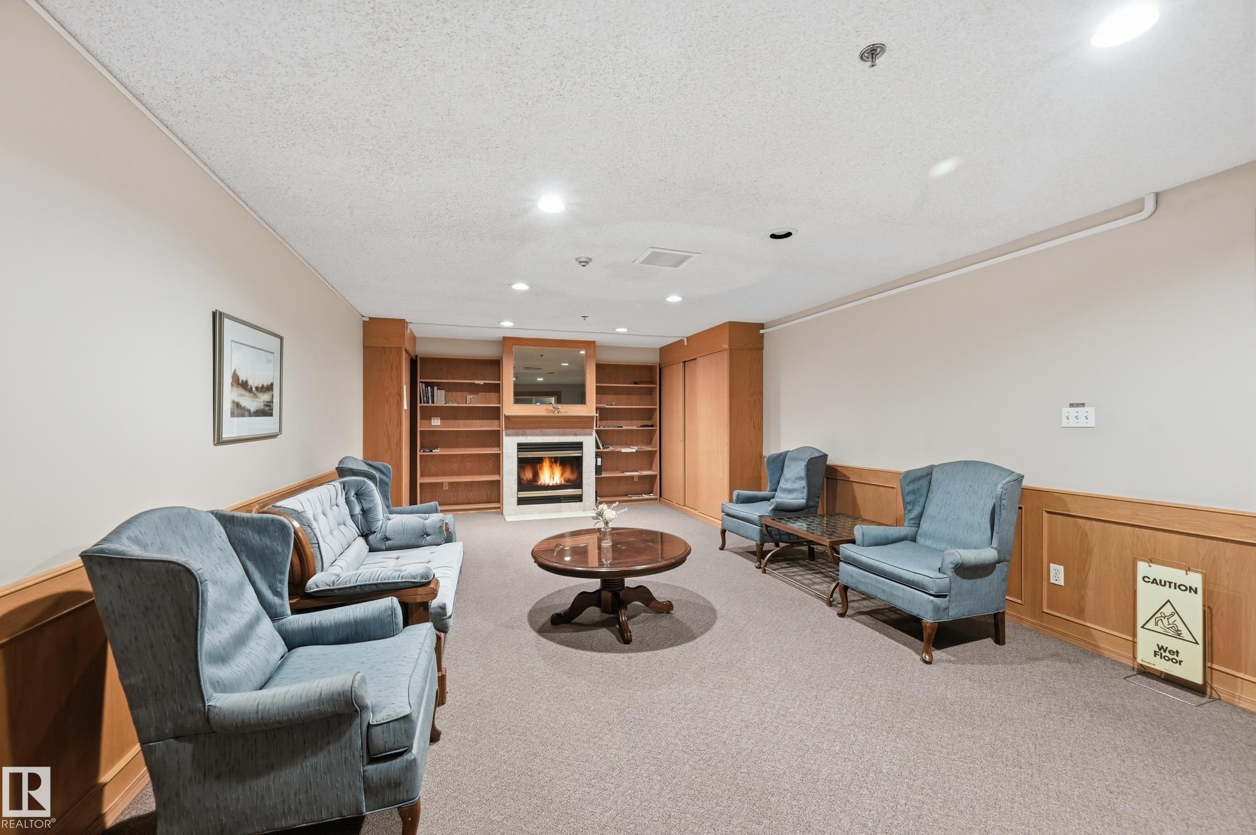 Photo 10 at 308 - 10610 76 Street NW, Forest Heights, Edmonton