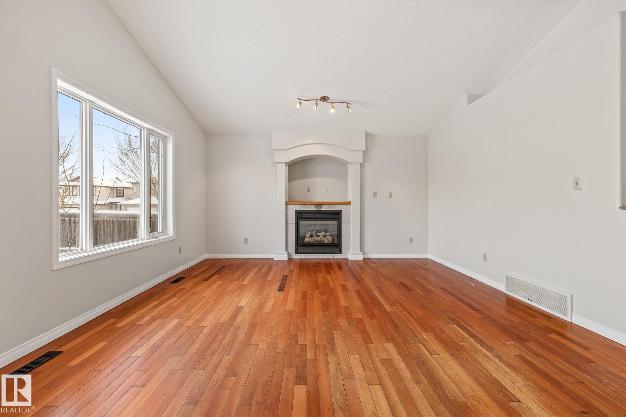 Photo 18 at 193 Westwood Lane, Westwood Trails, Fort Saskatchewan