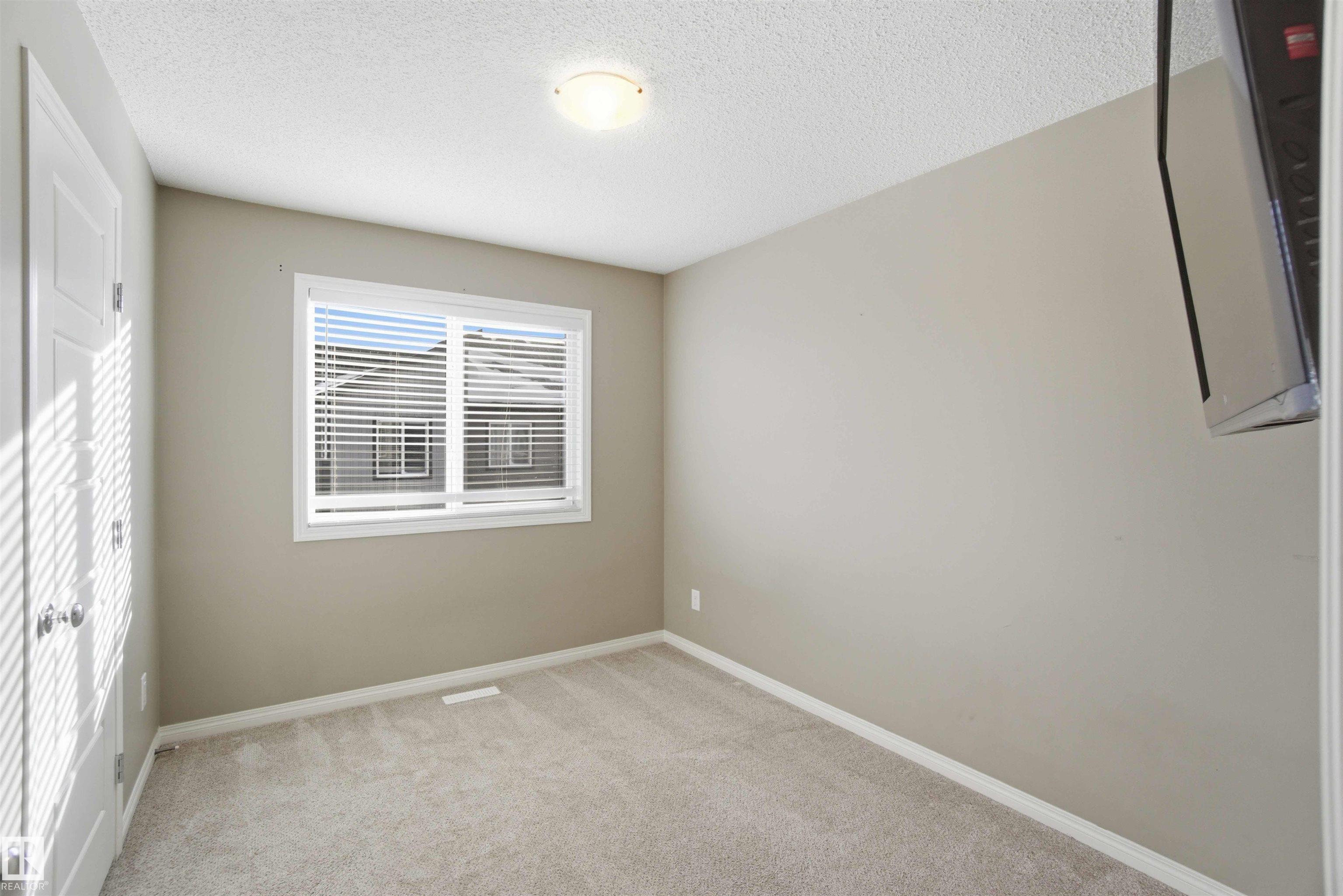 Photo 32 at 2 - 16903 68 Street NW, Schonsee, Edmonton