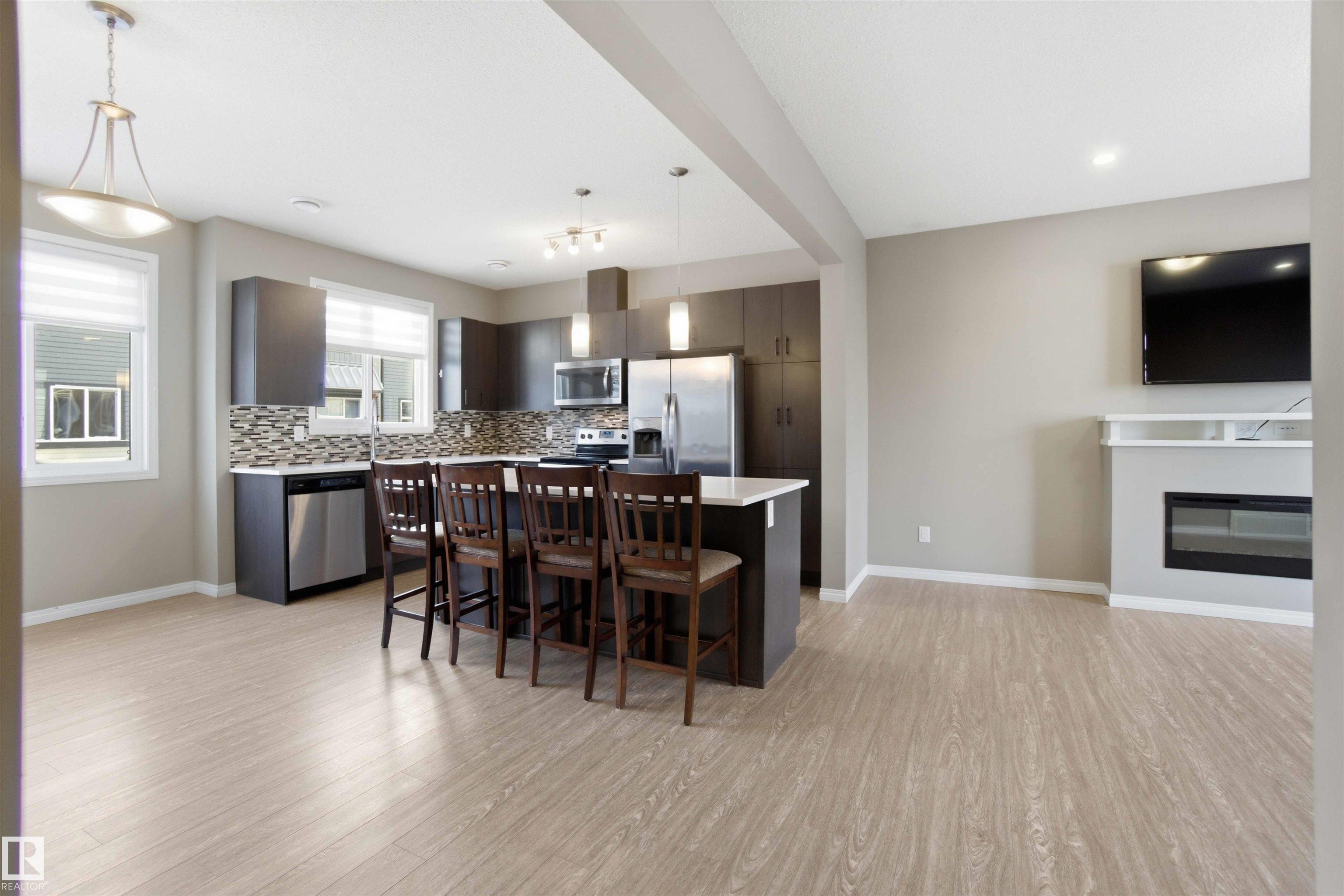 Photo 8 at 2 - 16903 68 Street NW, Schonsee, Edmonton