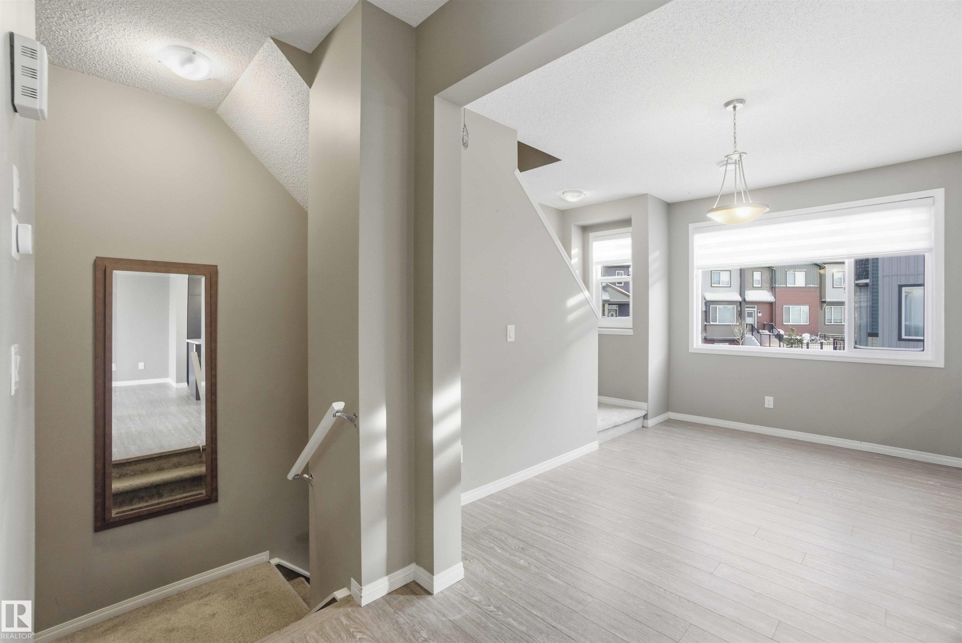 Photo 10 at 2 - 16903 68 Street NW, Schonsee, Edmonton