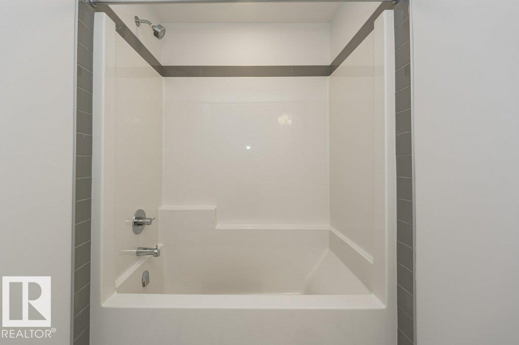 Photo 18 at 335 Edgemont Drive NW, Edgemont, Edmonton