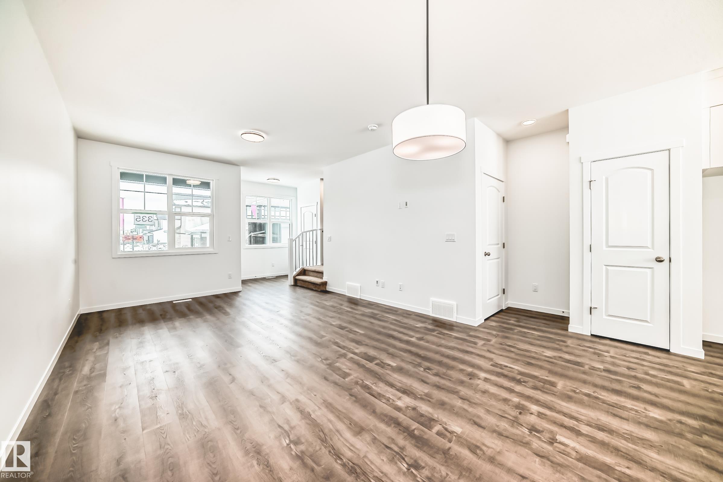 Picture for 335 EDGEMONT DR NW