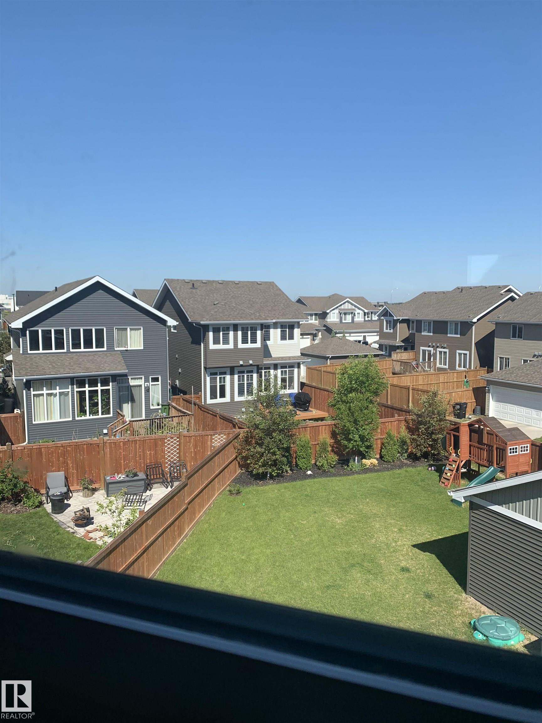 16752 15 Avenue SW, Glenridding Heights, Edmonton