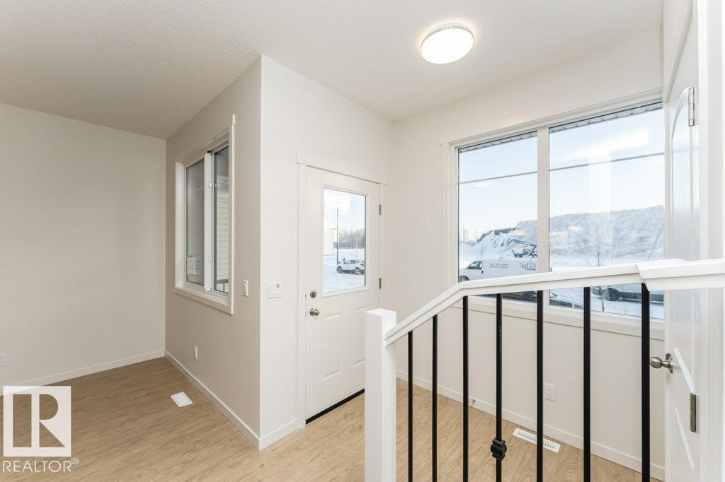 Photo 11 at 17548 63 Street NW, McConachie Area, Edmonton