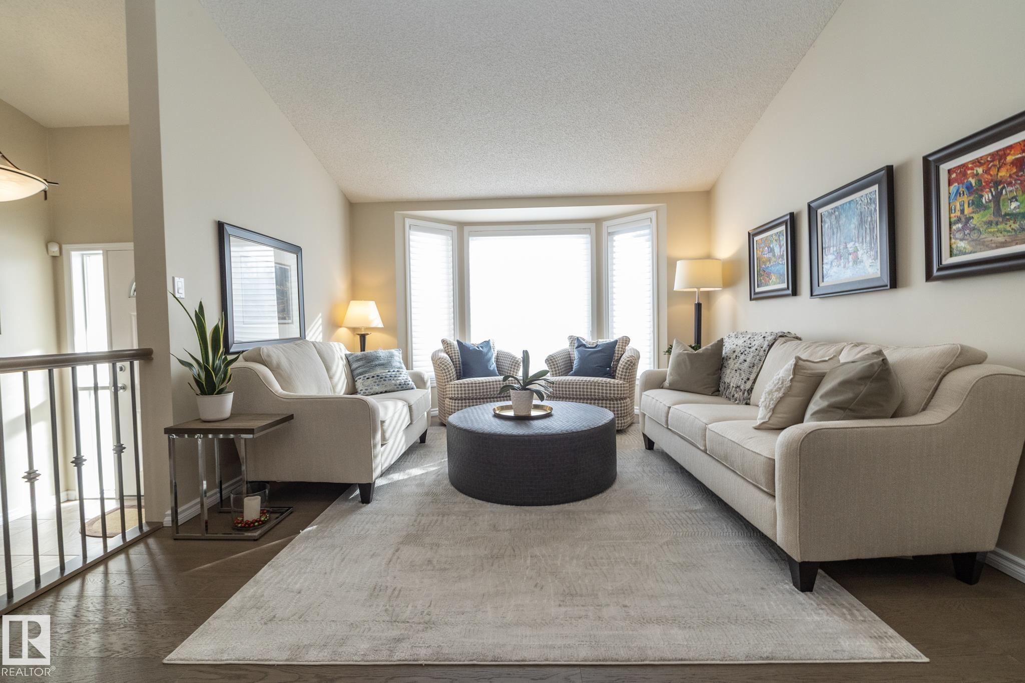 Photo 24 at 932 110a Street NW, Twin Brooks, Edmonton