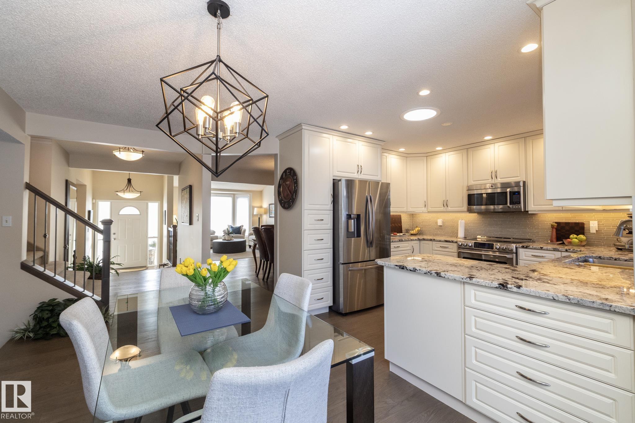 Photo 6 at 932 110a Street NW, Twin Brooks, Edmonton