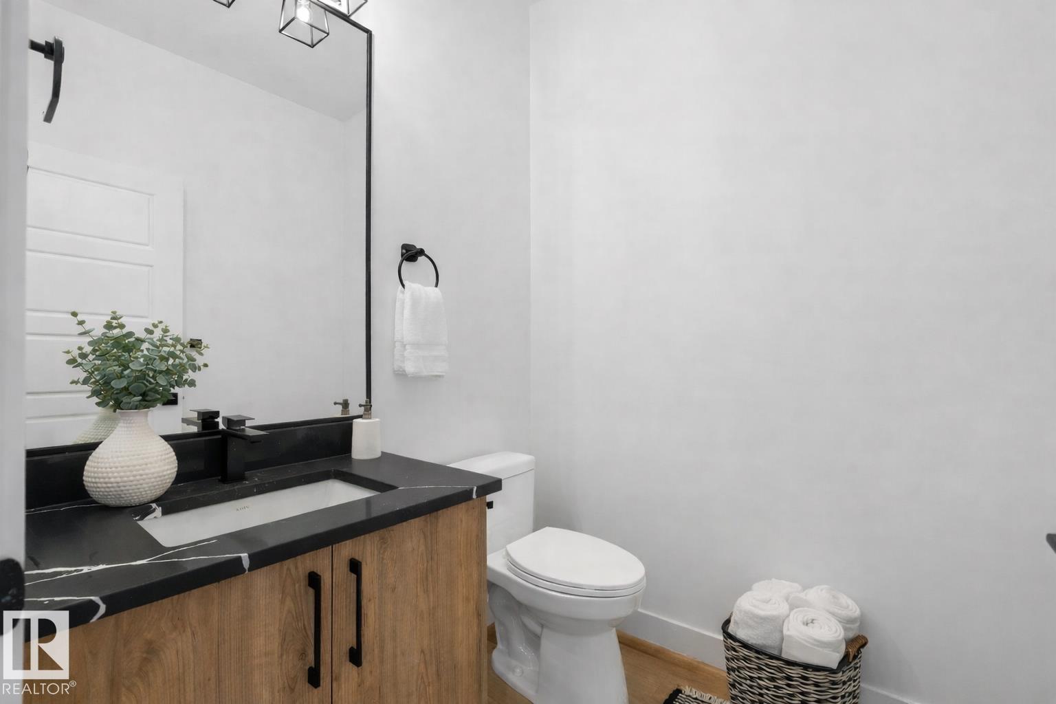 Photo 13 at 9615 89a Street, Morinville