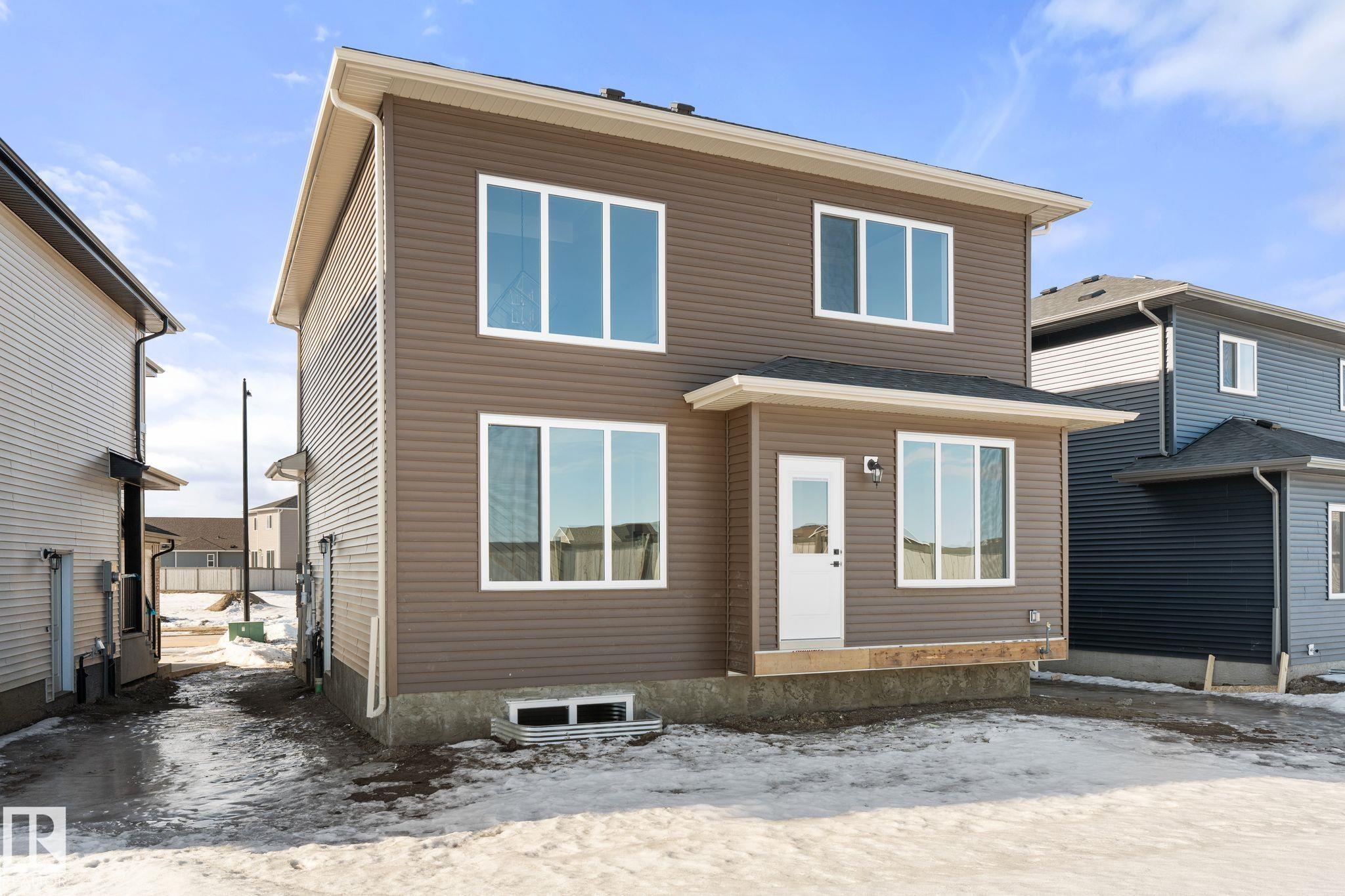 Photo 23 at 9615 89a Street, Morinville