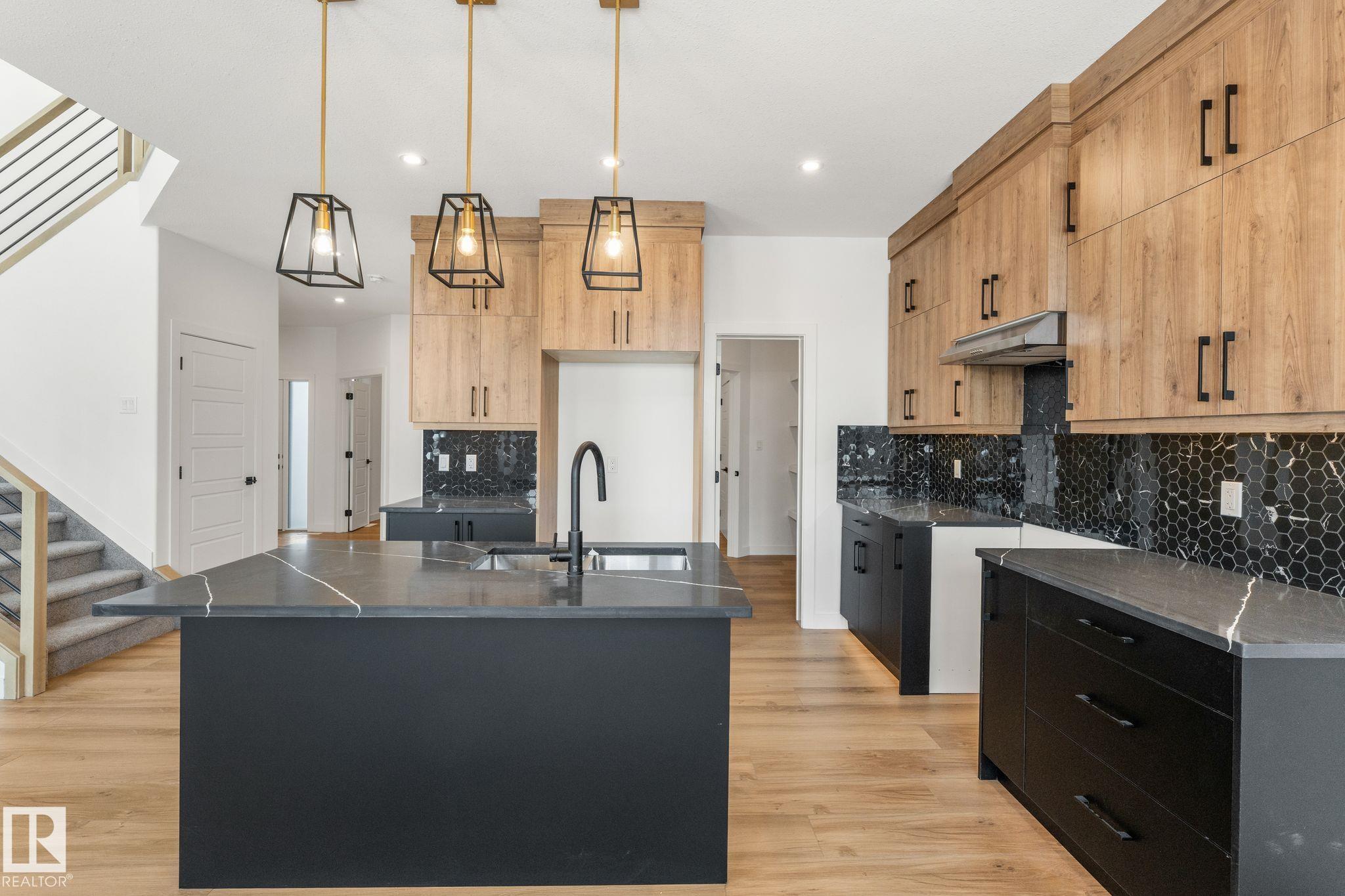 Photo 10 at 9615 89a Street, Morinville