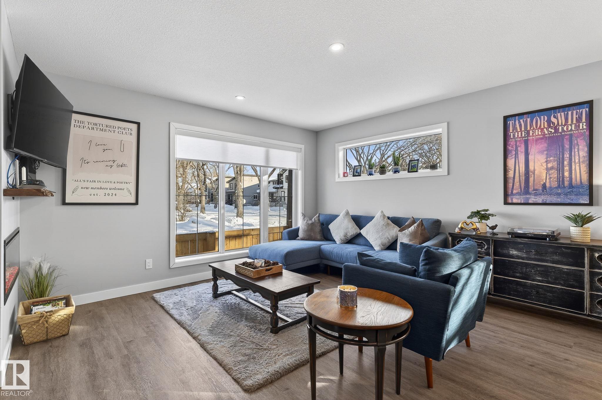 Photo 6 at 9103 120 Avenue NW, Alberta Avenue, Edmonton