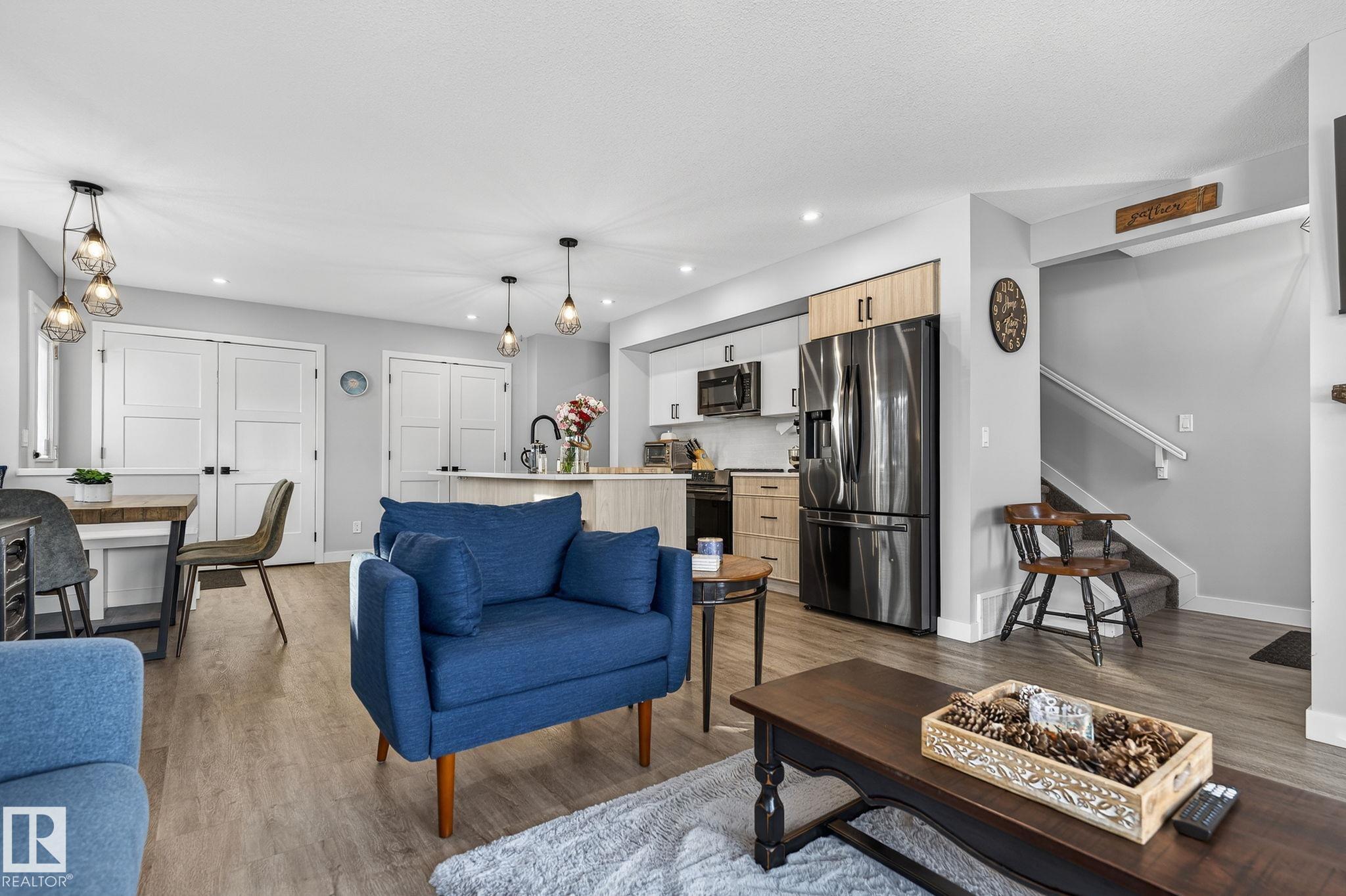 Photo 9 at 9103 120 Avenue NW, Alberta Avenue, Edmonton