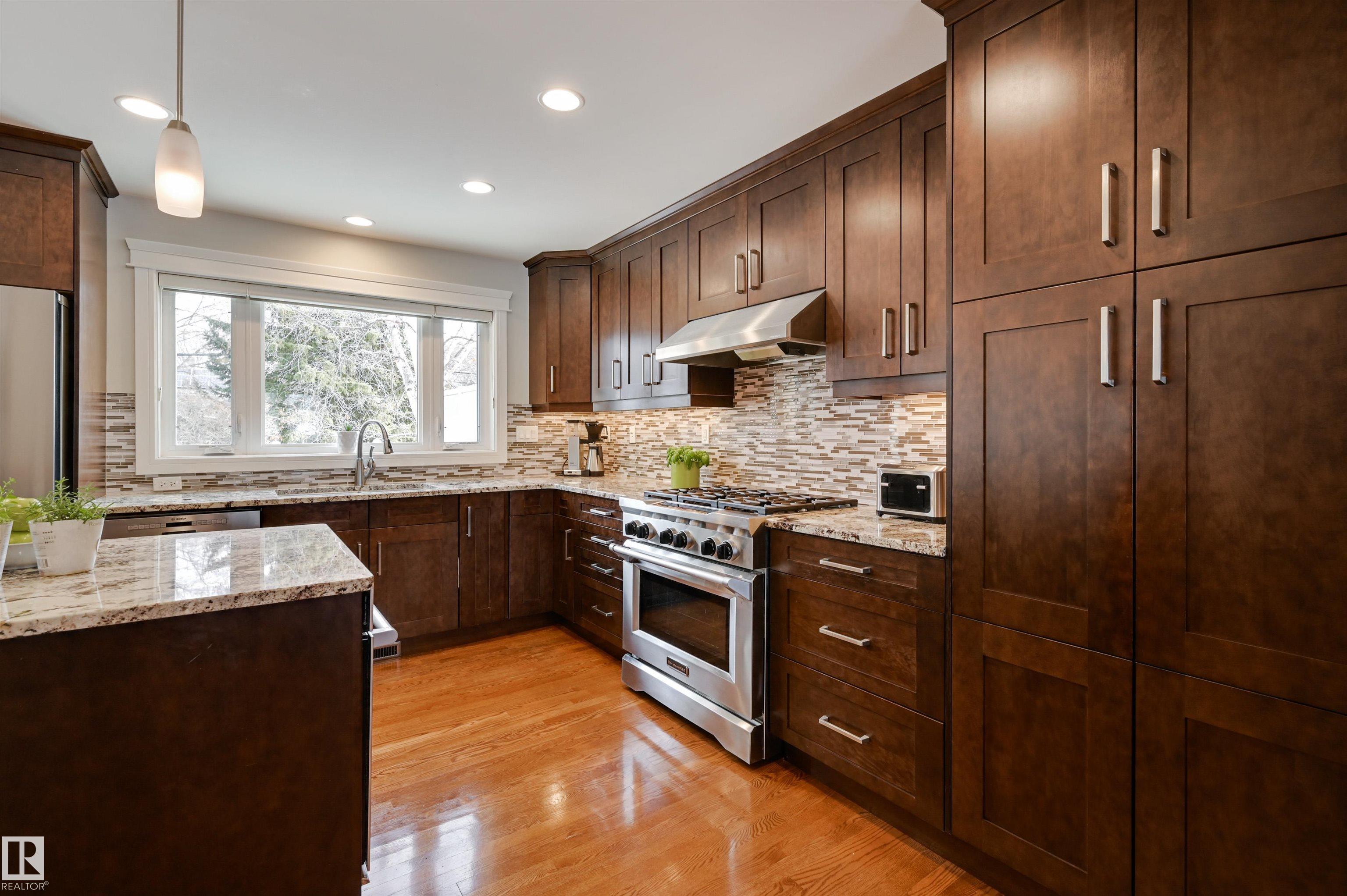 Photo 24 at 10997 131 Street NW, Westmount, Edmonton