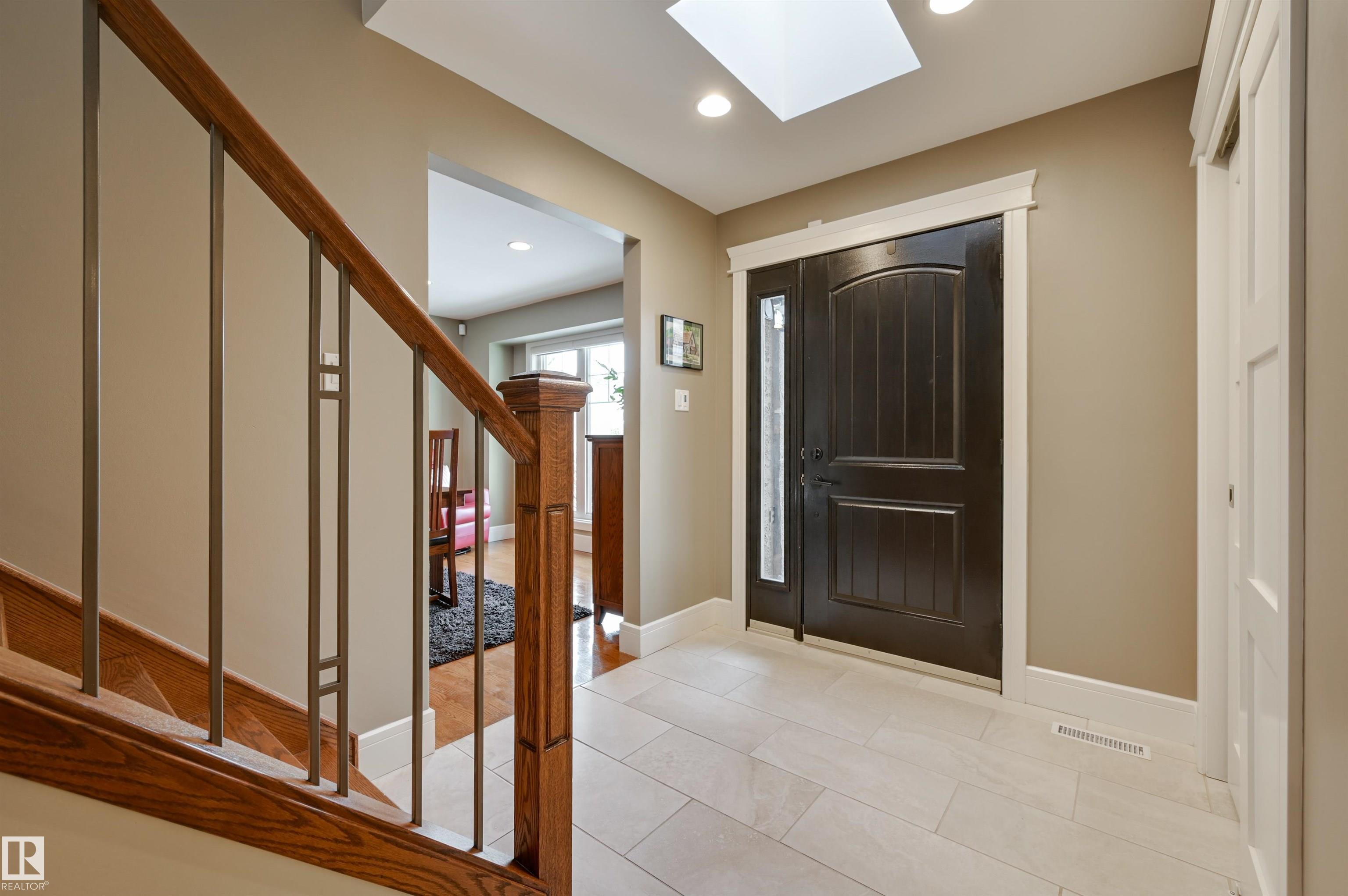 Photo 7 at 10997 131 Street NW, Westmount, Edmonton