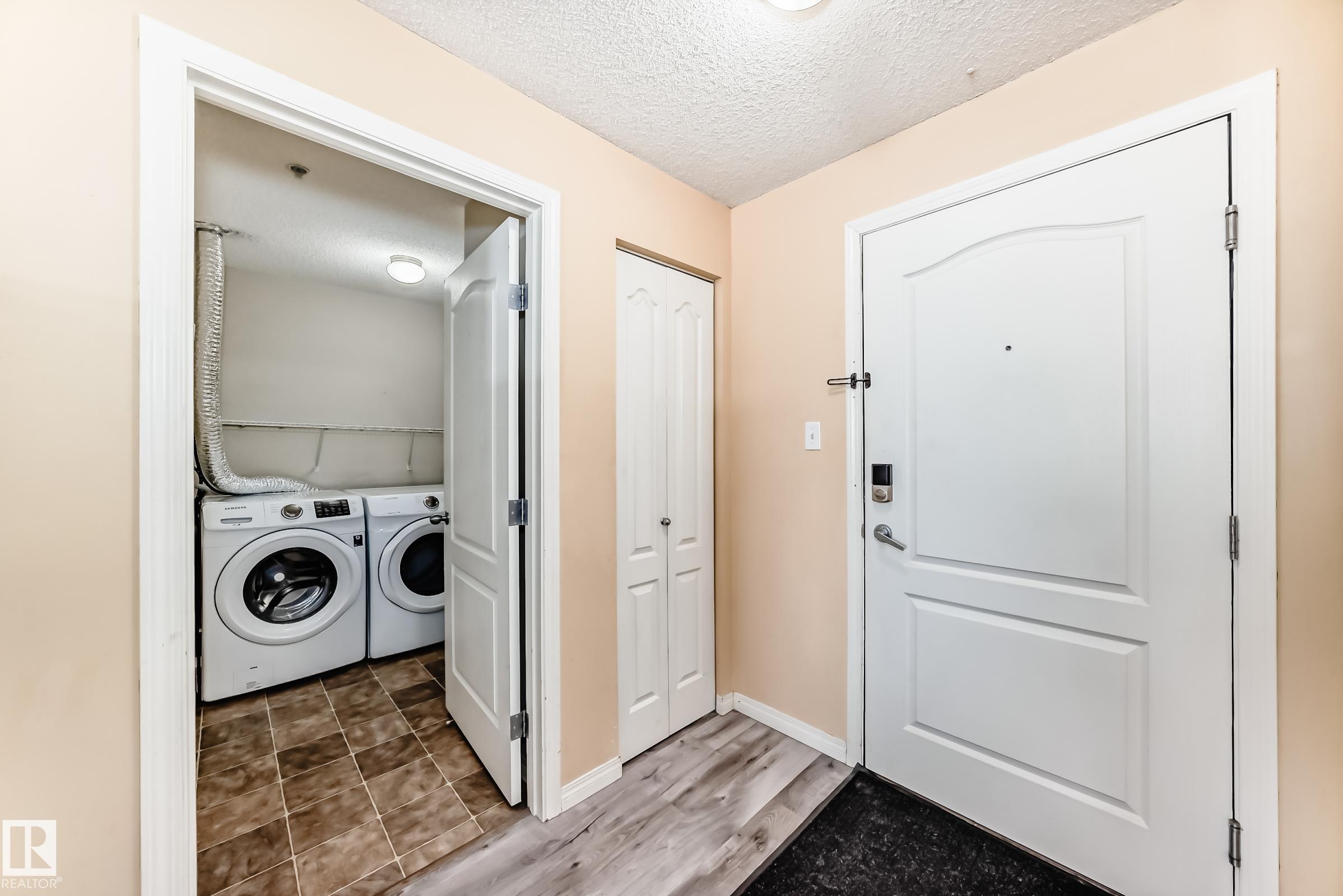 2221 - 320 Clareview Station Drive NW, Clareview Town Centre, Edmonton