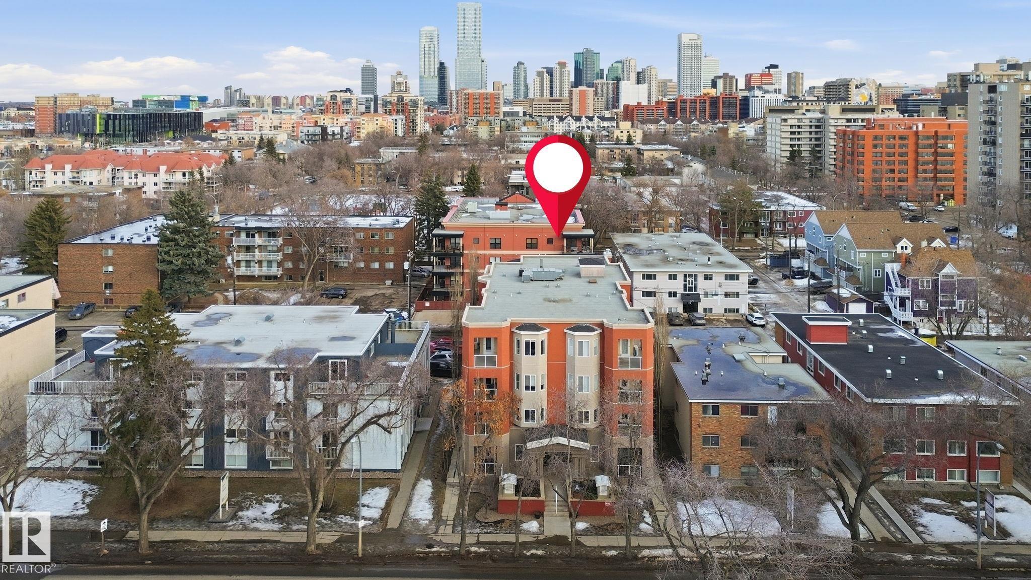 201 - 10235 116 Street NW, Wîhkwêntôwin, Edmonton