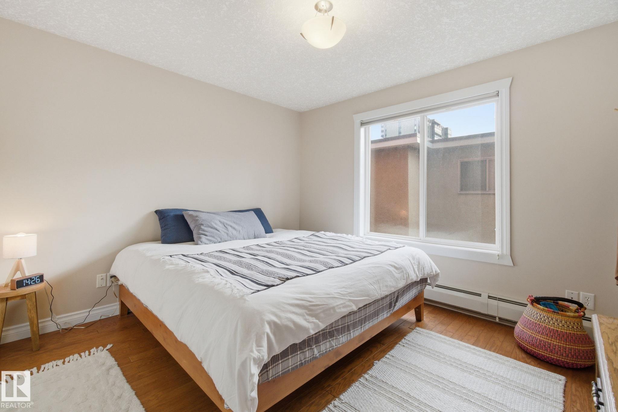 Photo 18 at 201 - 10235 116 Street NW, Wîhkwêntôwin, Edmonton