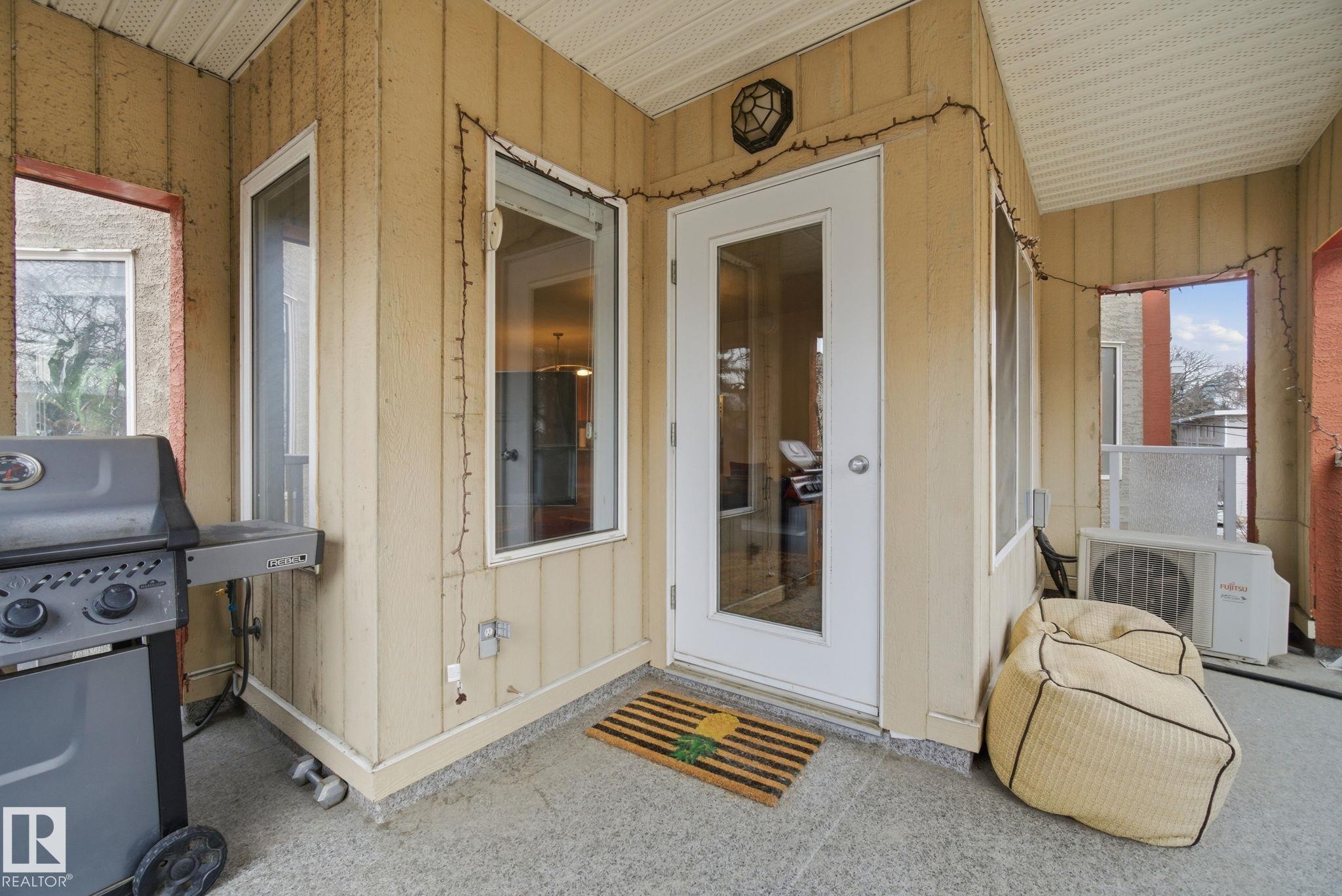 Photo 31 at 201 - 10235 116 Street NW, Wîhkwêntôwin, Edmonton